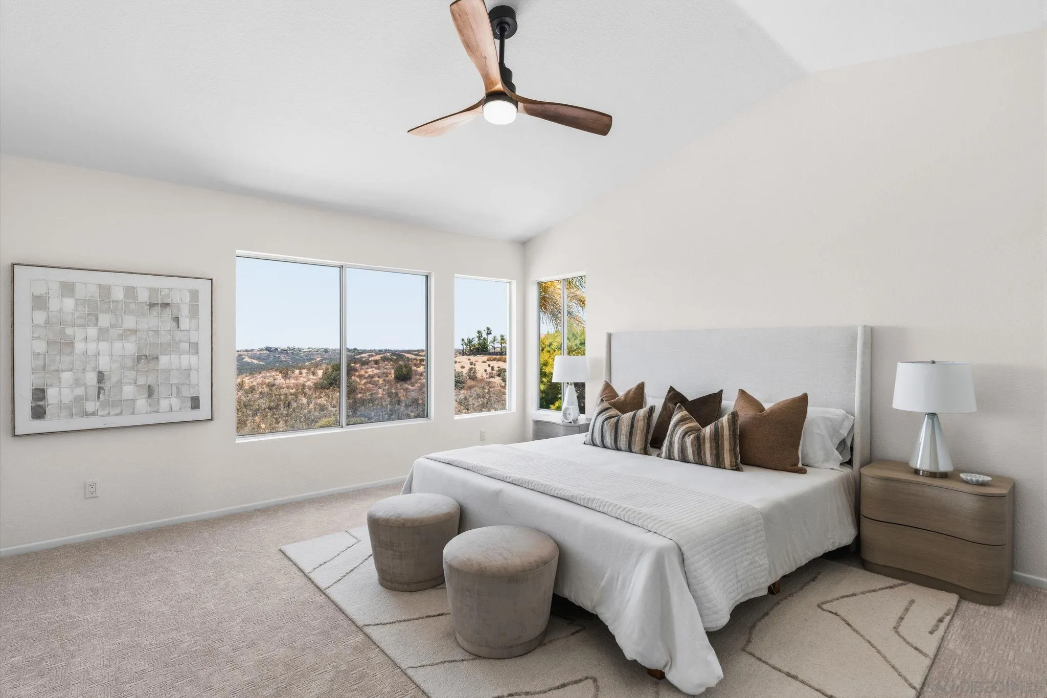 https://cdn.realtyfeed.com/cdn/127/260015320/1fda68244a2407fa035d631fd110299e.webp