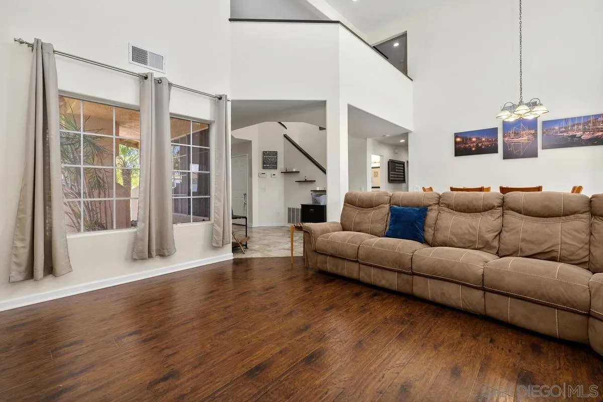 575 Port Harwick, Chula Vista, CA 91913 - Photo 5 of 40, Chula Vista, CA
