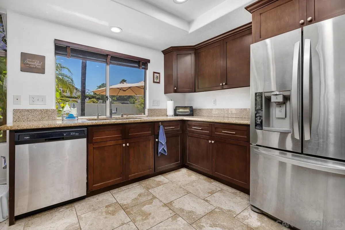 https://cdn.realtyfeed.com/cdn/127/260015322/2111659fa71ed599728ba747f58ab931.webp