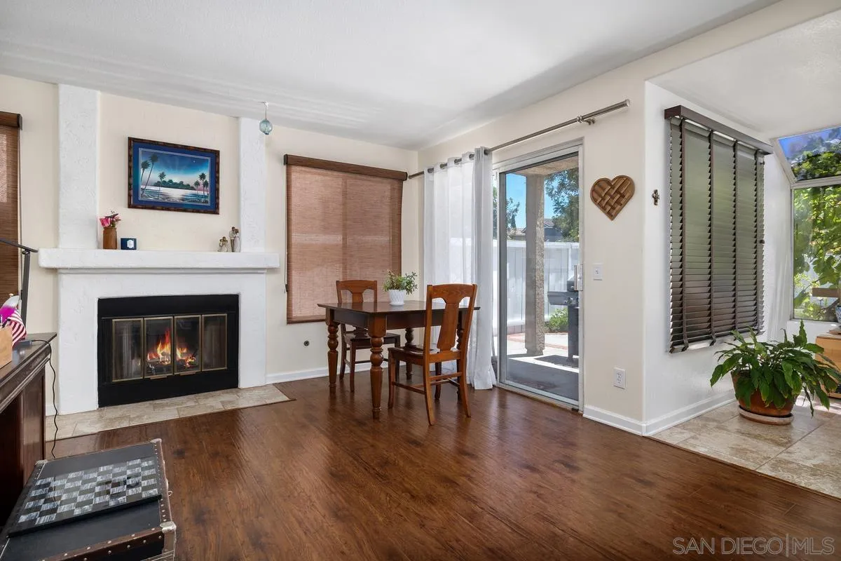 https://cdn.realtyfeed.com/cdn/127/260015322/688675ed47a168945f517e4bc9ca929a.webp