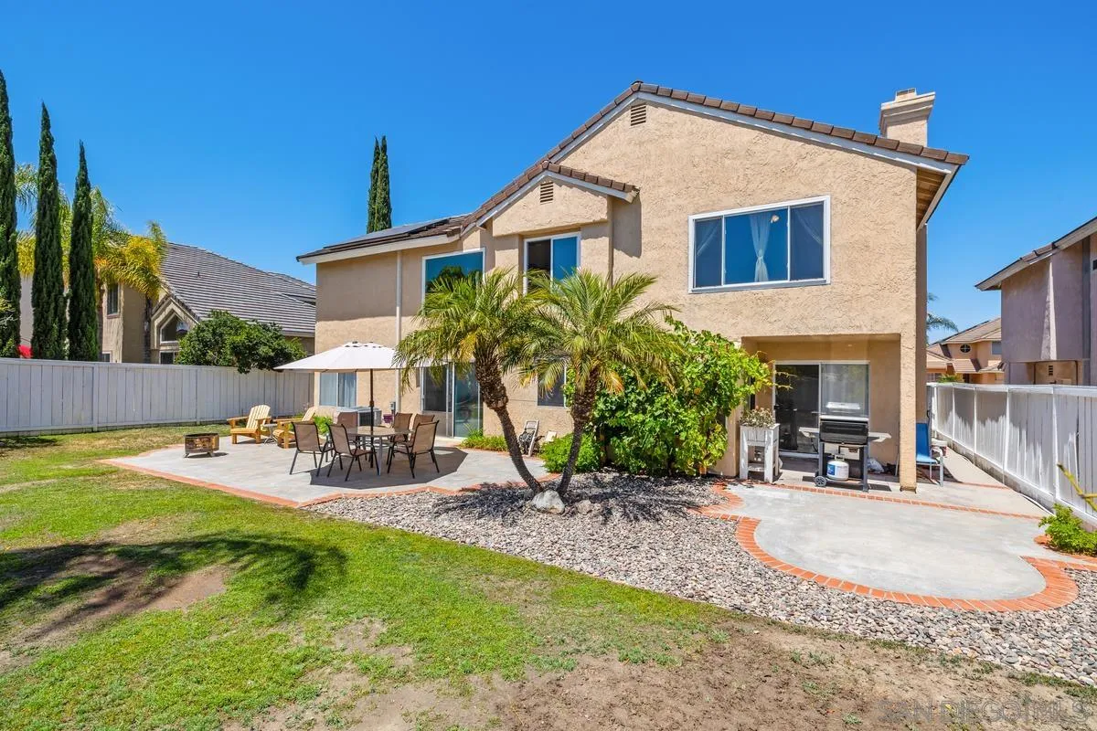 https://cdn.realtyfeed.com/cdn/127/260015322/6c09f7bb875ee4a2a2b883ba1038632b.webp