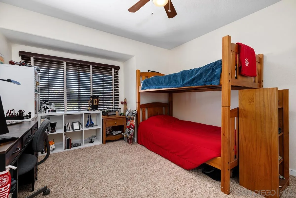 https://cdn.realtyfeed.com/cdn/127/260015322/84bfe3fee49e52c6b06f5725b9f839d0.webp