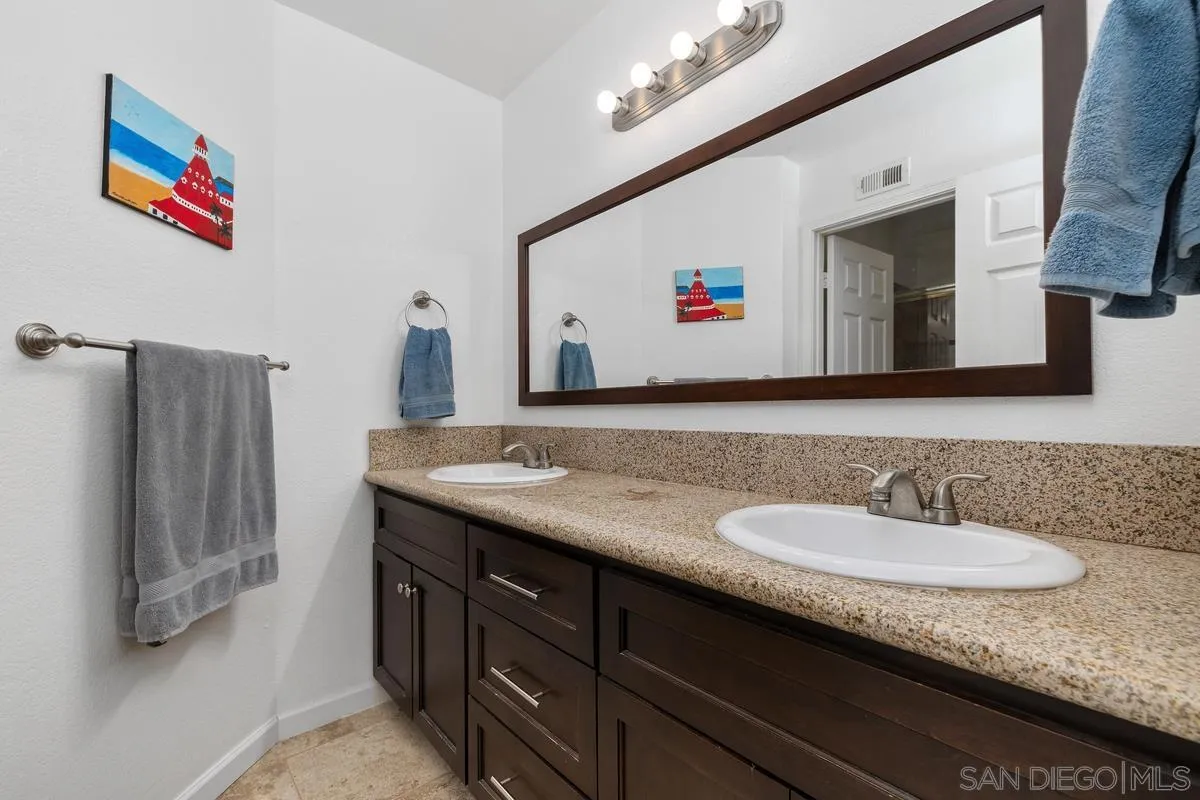 https://cdn.realtyfeed.com/cdn/127/260015322/be48be9f053649e8dbfe16ac3835c5c3.webp
