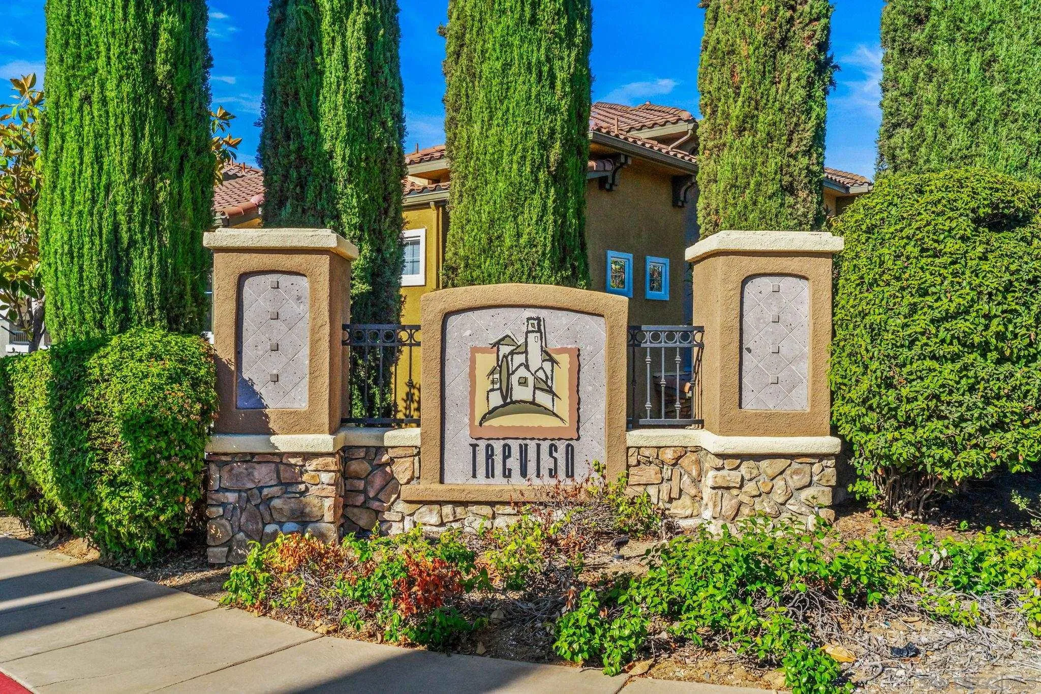 14 Via Montisi, Santee, CA 92071 - Photo 2 of 34, Santee, CA