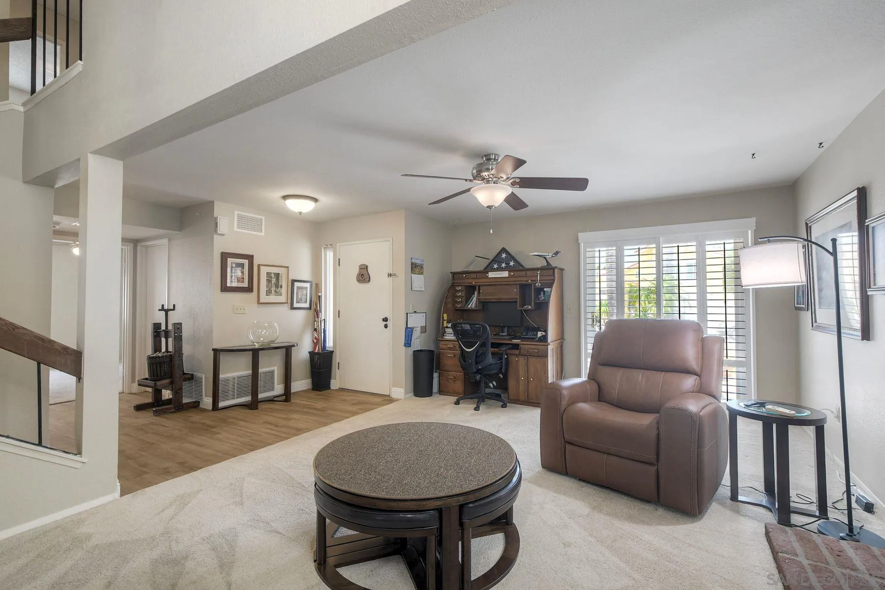 https://cdn.realtyfeed.com/cdn/127/260015327/0133b982168be5e889e21cf9baf97137.webp