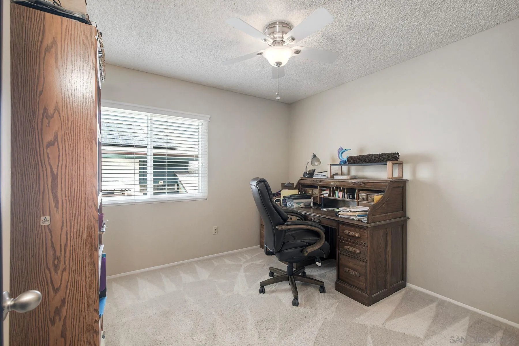 https://cdn.realtyfeed.com/cdn/127/260015327/32de7d497893667461d28faf414ee889.webp