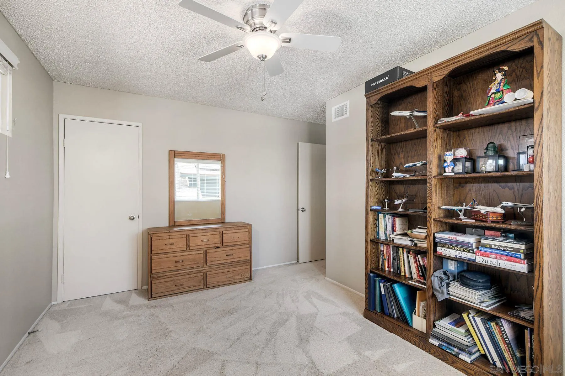 https://cdn.realtyfeed.com/cdn/127/260015327/80246a590a3ce1b913edef6b5d05d85a.webp