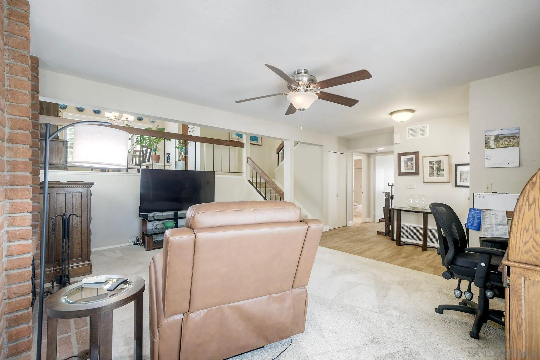 https://cdn.realtyfeed.com/cdn/127/260015327/831fcd3f1249d3ffcbfb7f9e51d2af99.webp