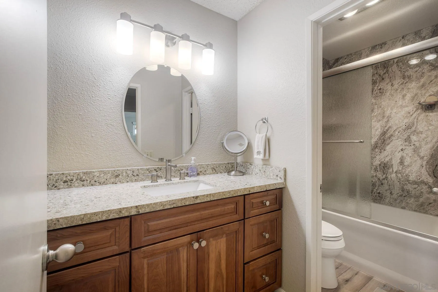 https://cdn.realtyfeed.com/cdn/127/260015327/b25c597b5385d37ad7f58a89a2ac4da8.webp