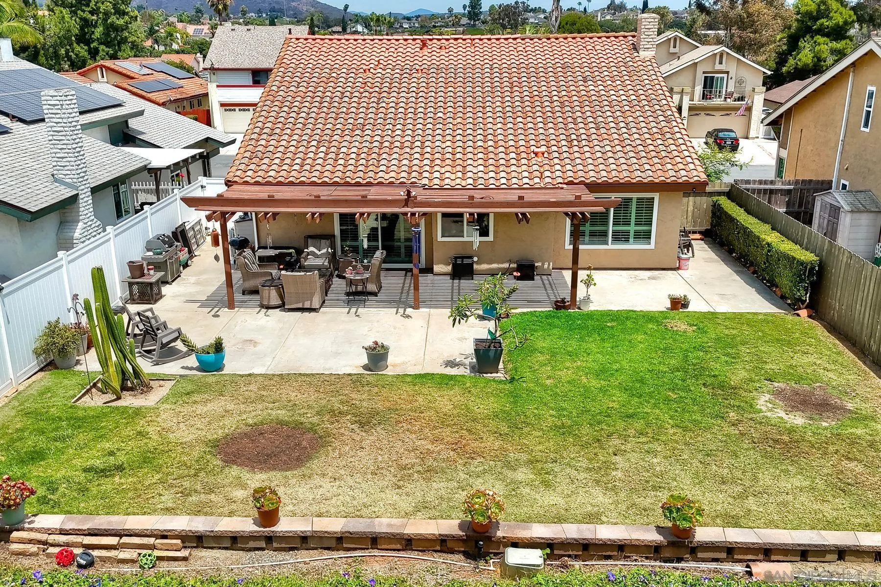 https://cdn.realtyfeed.com/cdn/127/260015327/cc6930fa169b4c013926c4a0180cd055.webp