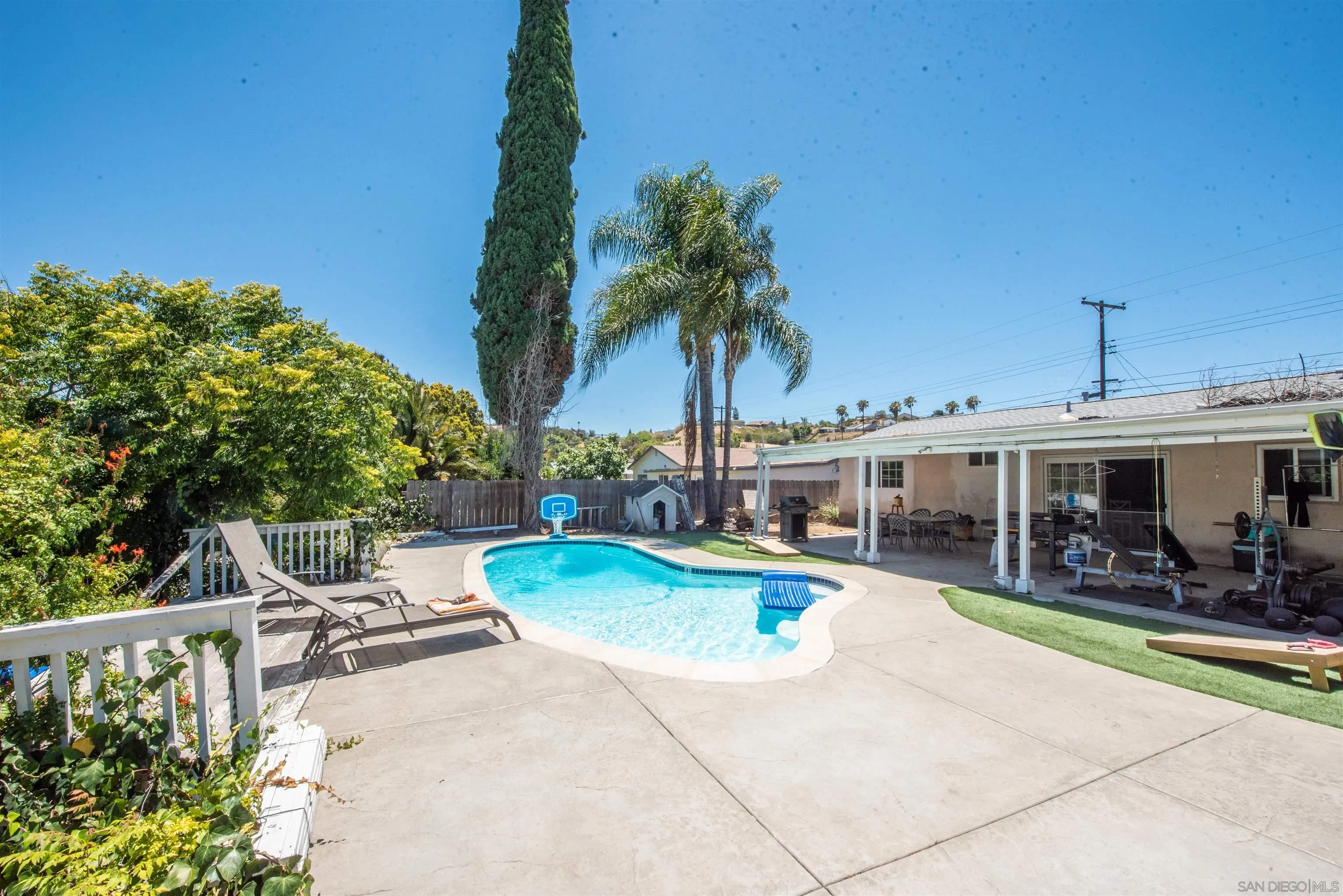 523 Worthington St, Spring Valley, CA 91977 - Photo 4 of 27, Spring Valley, CA
