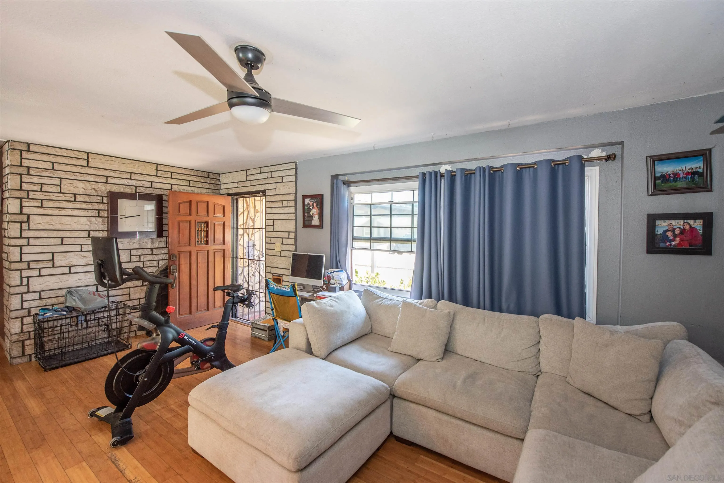 https://cdn.realtyfeed.com/cdn/127/260015332/1e2a038f6c7e4e9005d1e618eb9cfdd8.webp