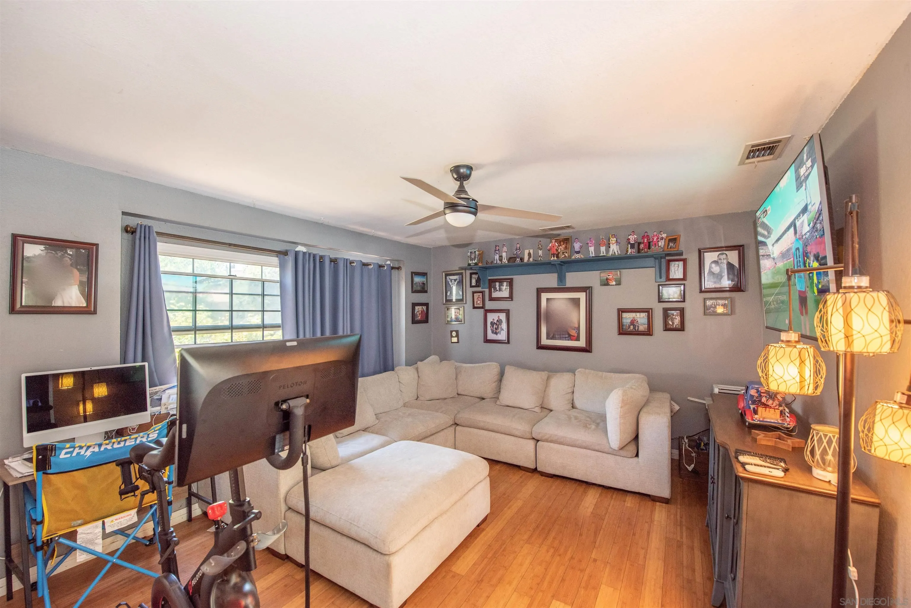 https://cdn.realtyfeed.com/cdn/127/260015332/a076883f1c7f3685f4e66cef509947b1.webp