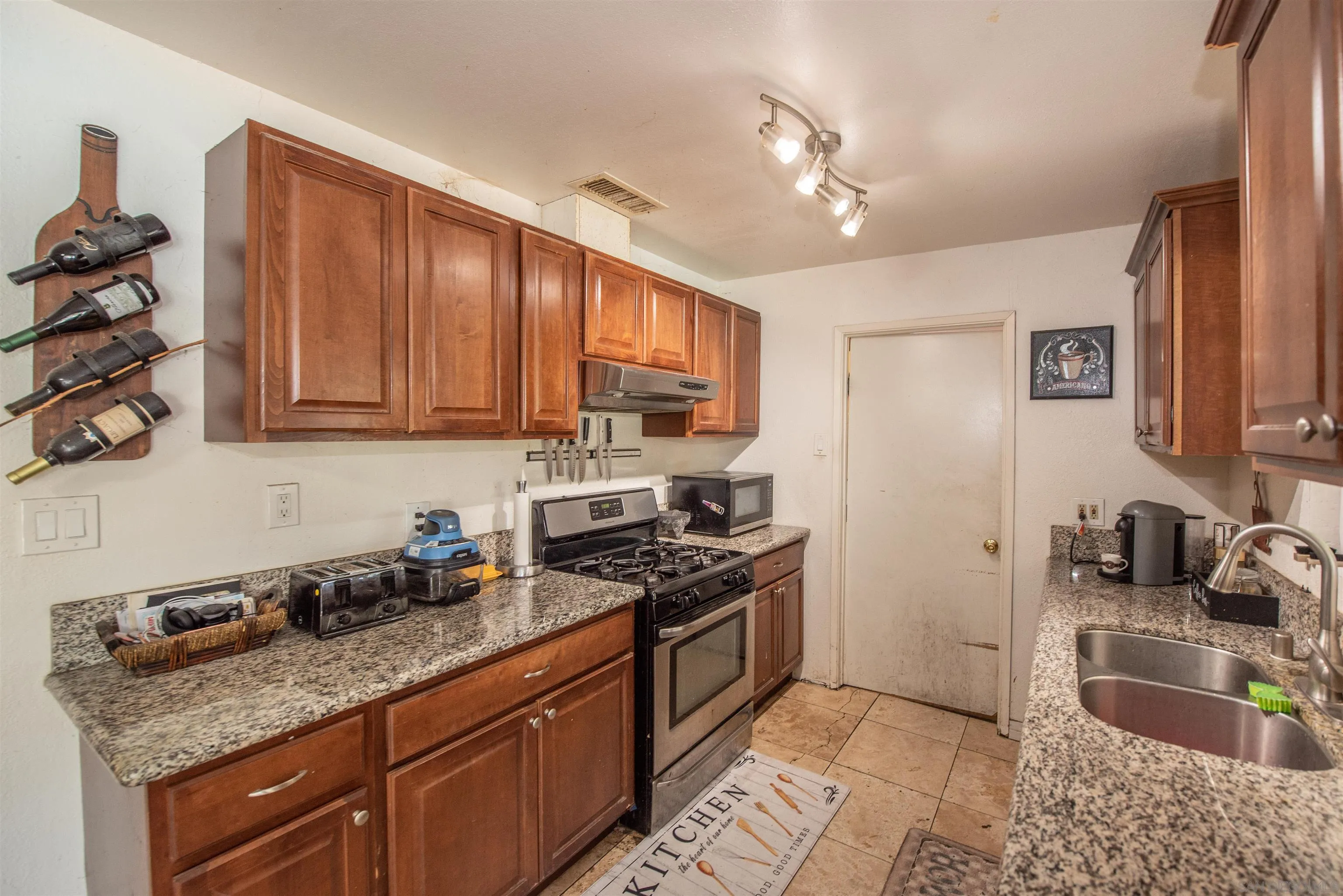 https://cdn.realtyfeed.com/cdn/127/260015332/f0475102eccb17076a18fc3b939ebe90.webp
