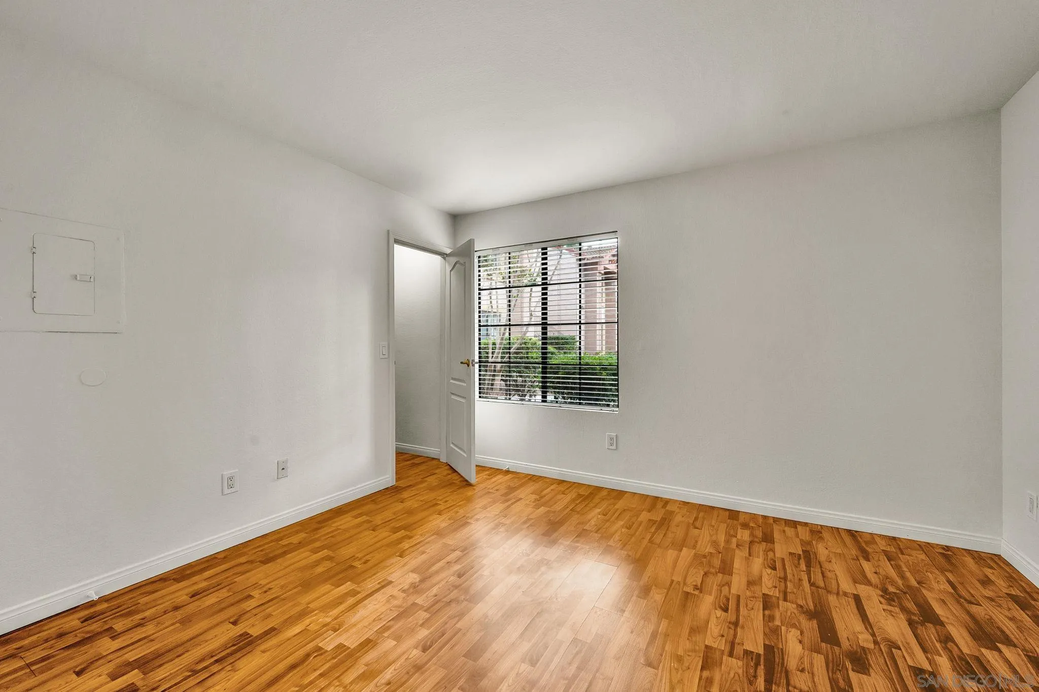 Photo #22: 260015337 Listing: Photo #22