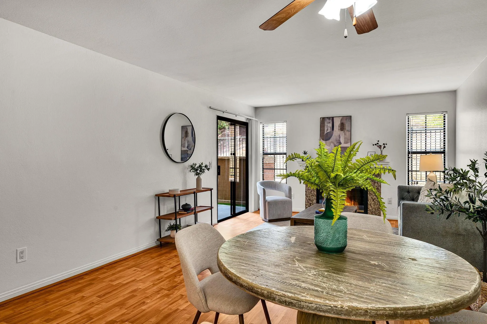 Photo #7: 260015337 Listing: Photo #7