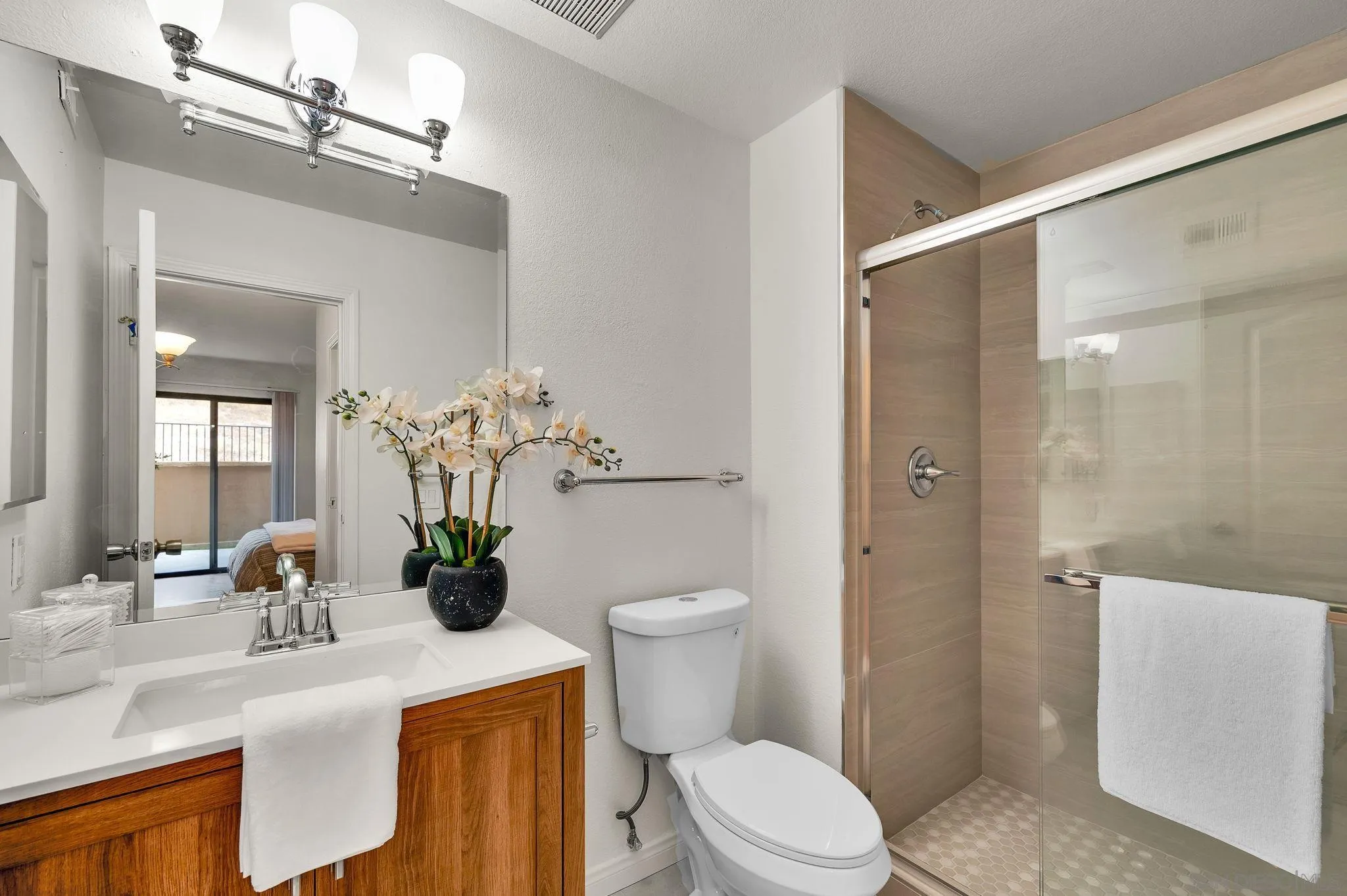 Photo #19: 260015337 Listing: Photo #19