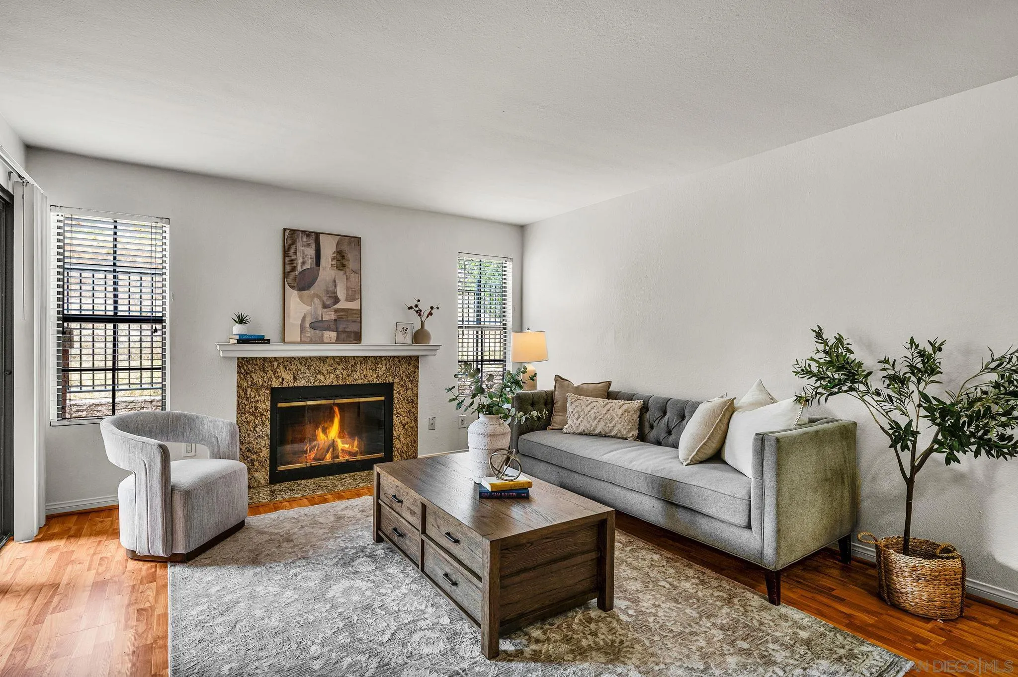 Photo #8: 260015337 Listing: Photo #8