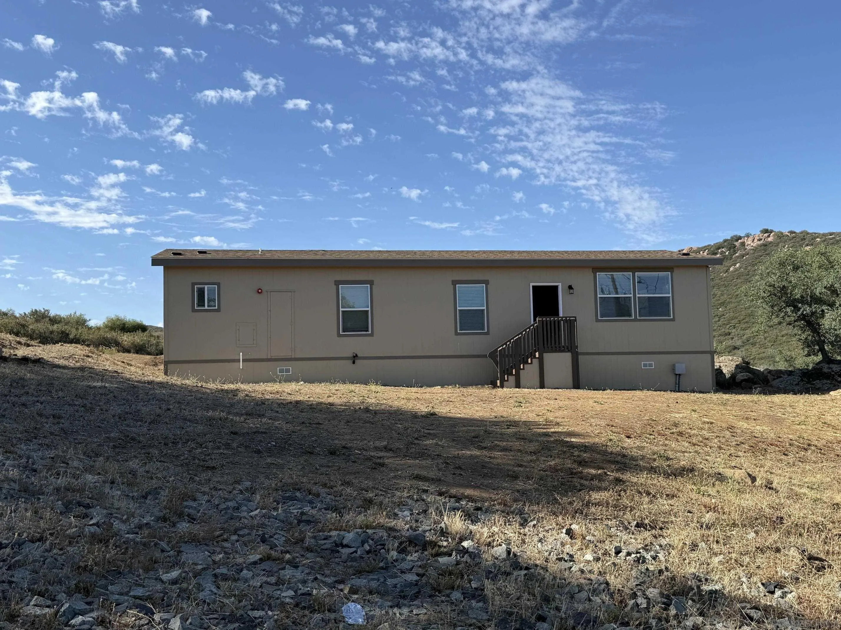 22815 Illahee Dr., Alpine, CA 91901 - Photo 2 of 15, Alpine, CA