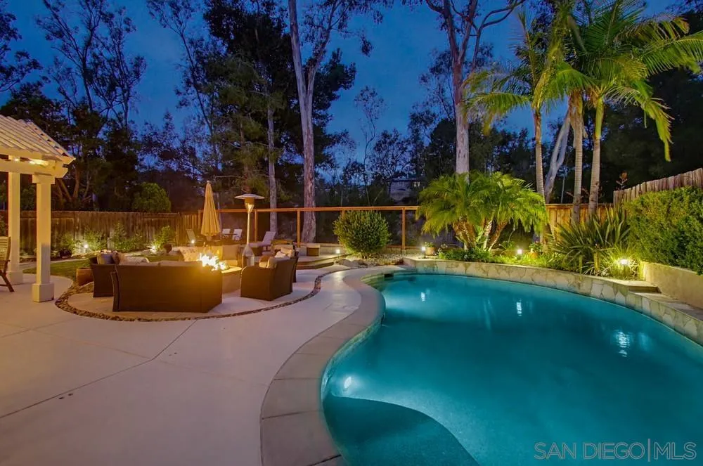 4554 Calle De Vida, San Diego, CA 92124 - Main photo, San Diego, CA