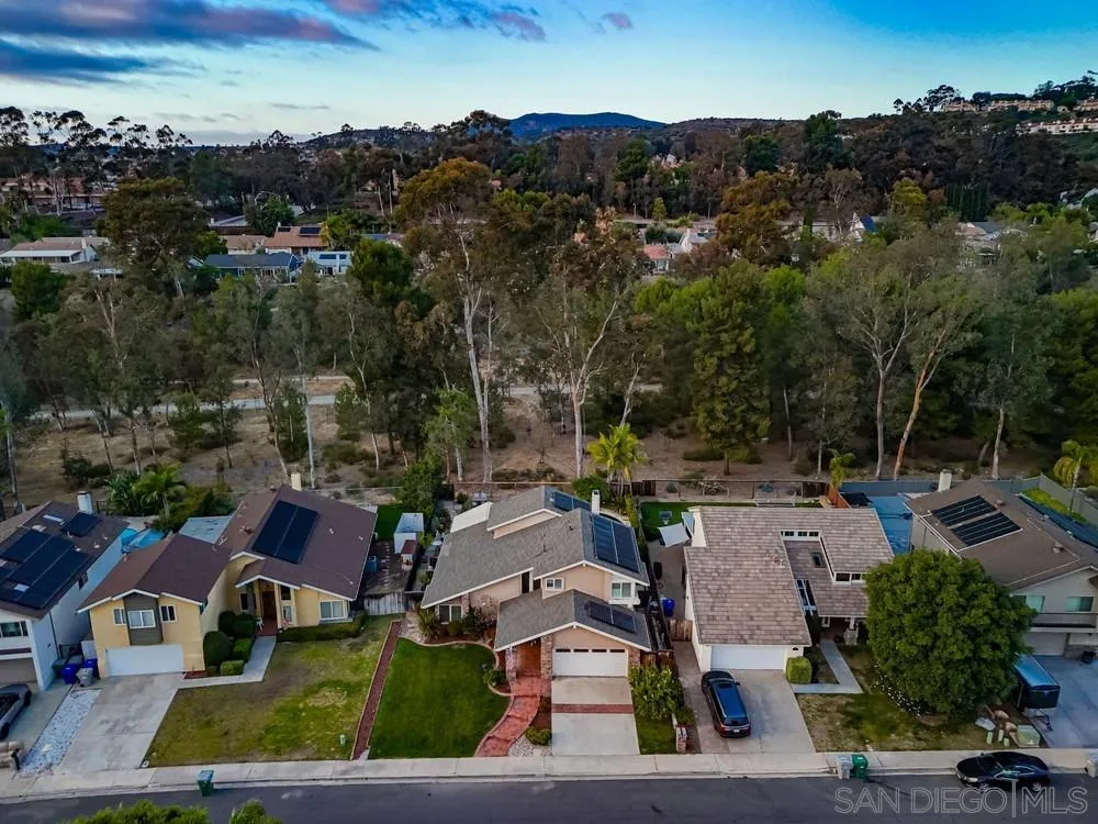 https://cdn.realtyfeed.com/cdn/127/260015344/757e11b660ef41f526d215532e993c2d.webp
