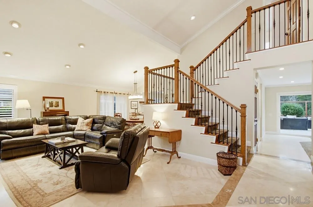 https://cdn.realtyfeed.com/cdn/127/260015344/c1f26cbc07f48f7969f20ae74161207c.webp