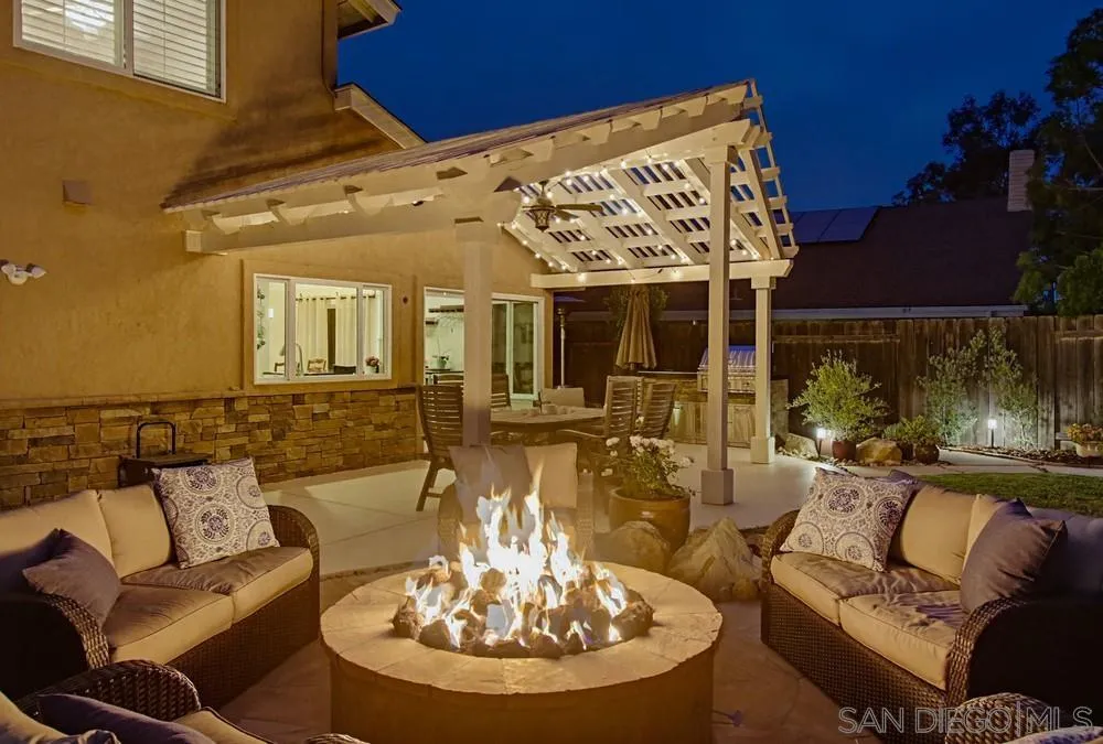 https://cdn.realtyfeed.com/cdn/127/260015344/d97cdae528ca6ab4b66f2aec8964fa0a.webp