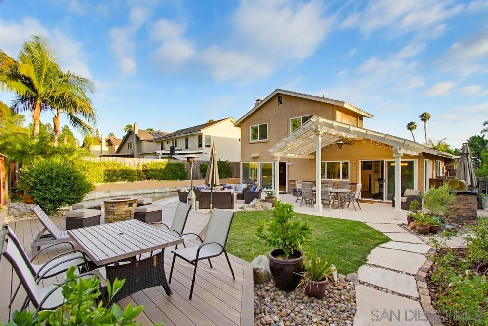 https://cdn.realtyfeed.com/cdn/127/260015344/dac6f839f38fe47675918ff1edc4f7a2.webp
