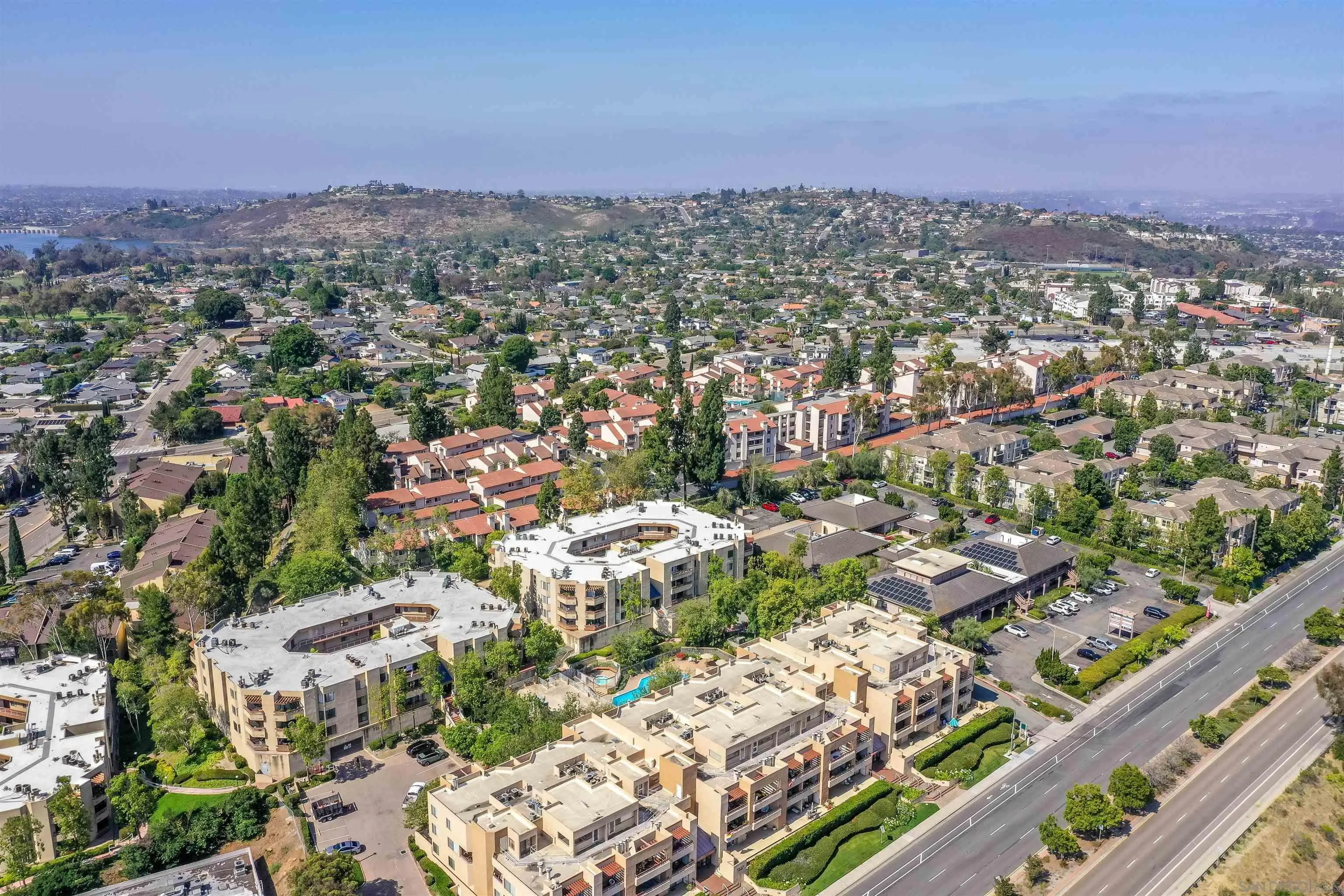 https://cdn.realtyfeed.com/cdn/127/260015345/36b4fabd1d20121a169c90844a52eb09.webp