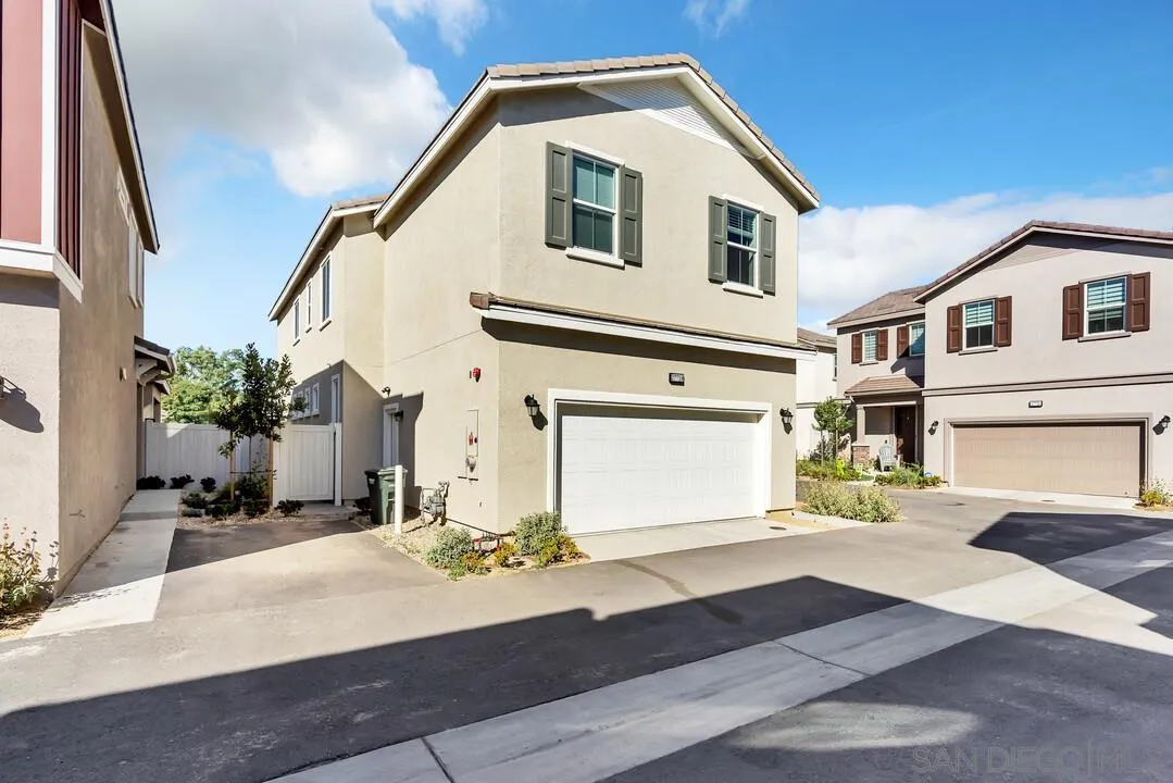 27759 Old Dairy Way, Valley Center, CA 92082 - Main photo, Valley Center, CA