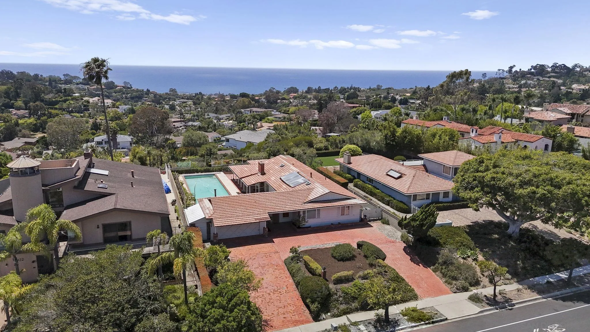 6432 Cardeno Dr, La Jolla, CA 92037 - Main photo, La Jolla, CA