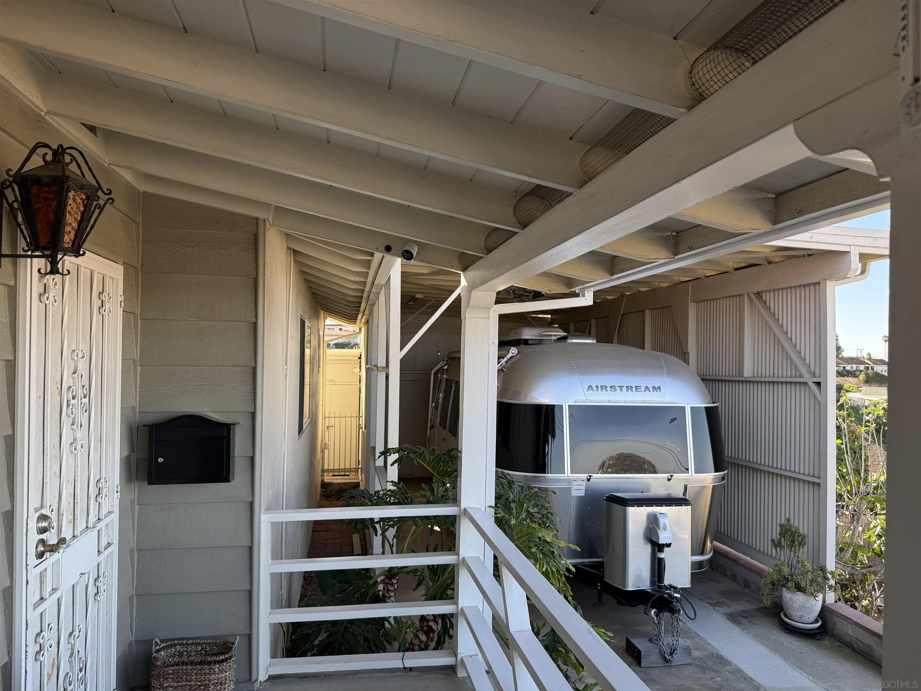 https://cdn.realtyfeed.com/cdn/127/260015352/1c8e67a3e01a4f01feab9b45907be094.webp