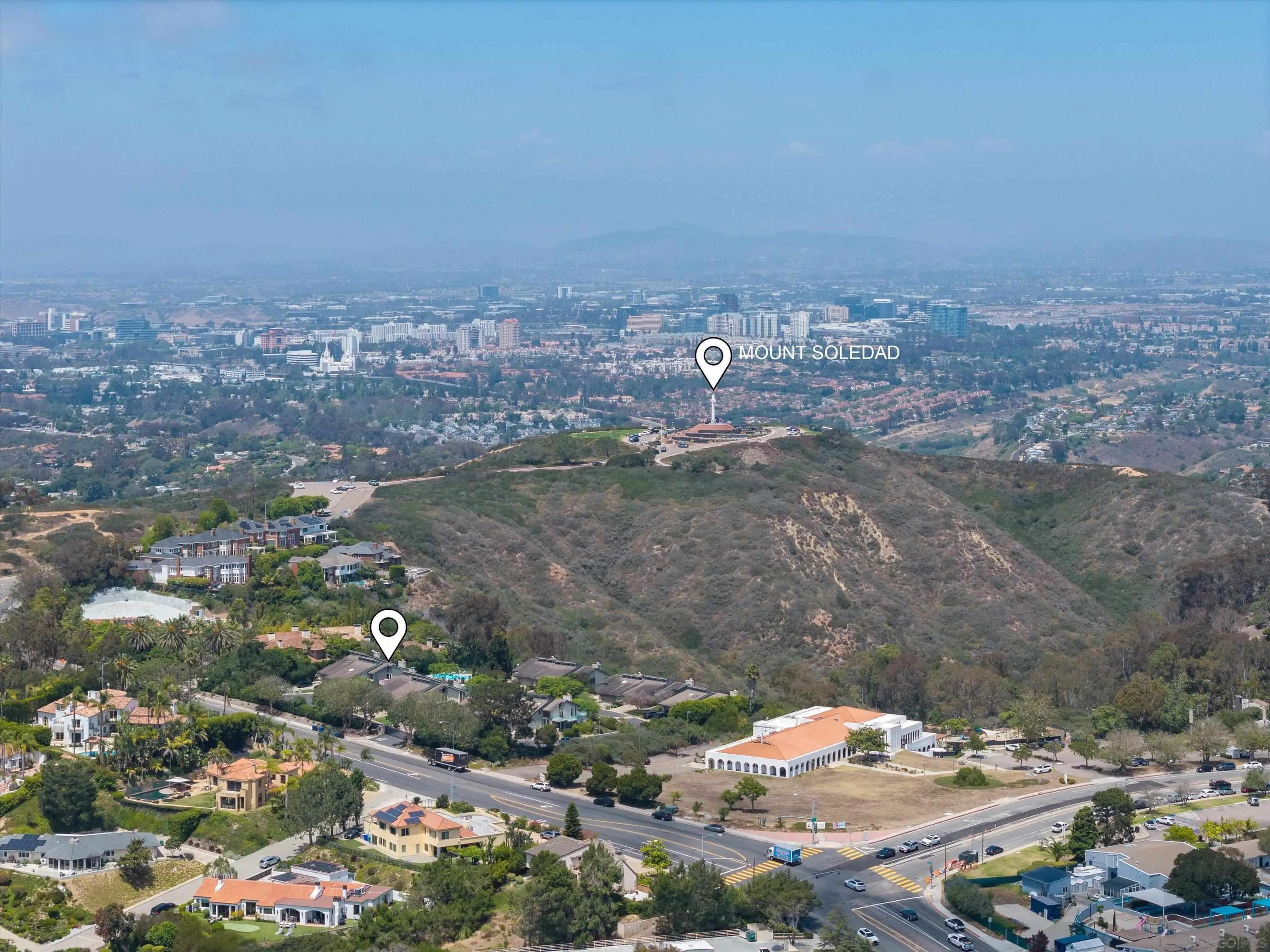 https://cdn.realtyfeed.com/cdn/127/260015355/777ac2df8e608351637e4ddf02a3ec67.webp