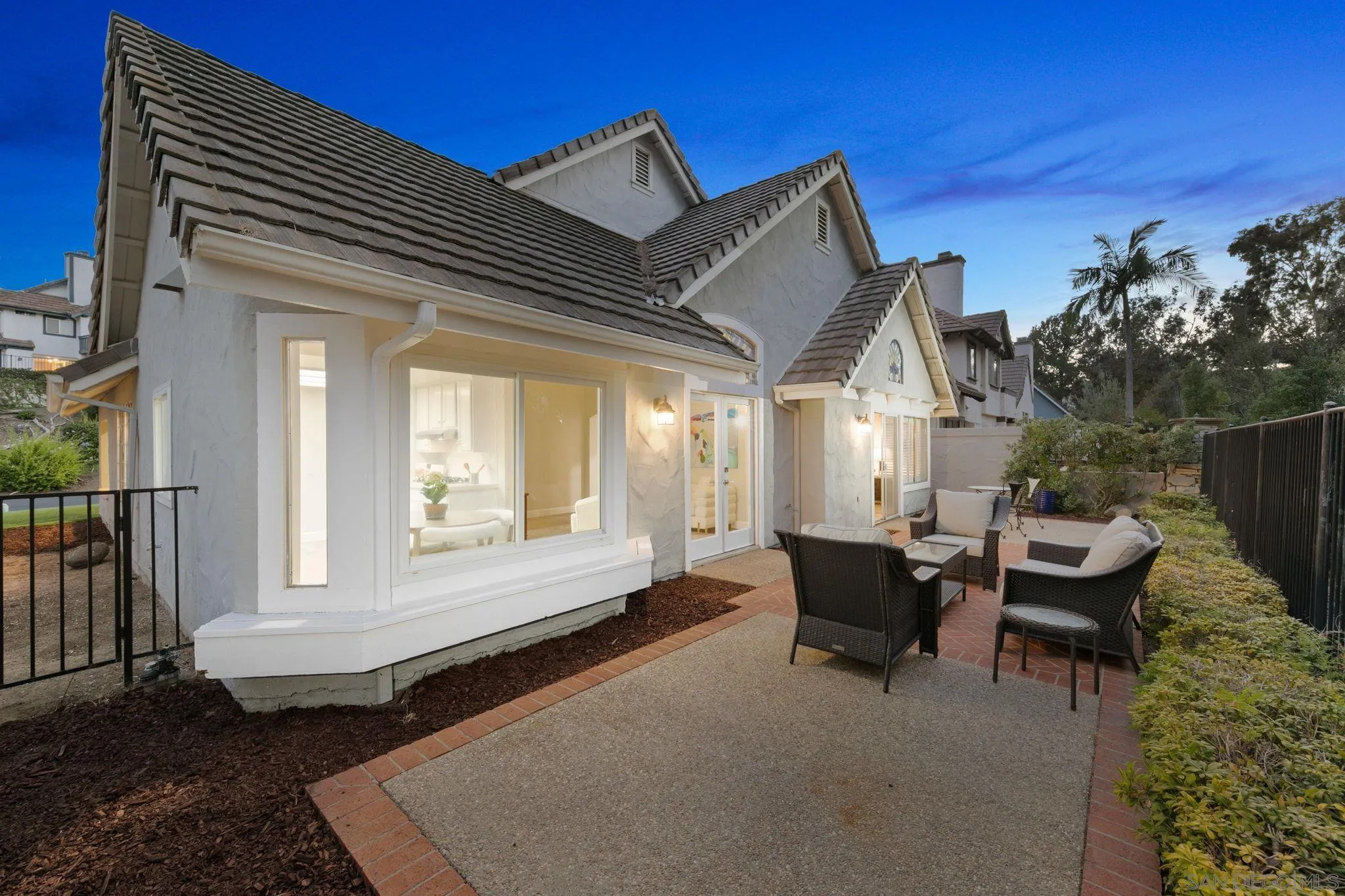 https://cdn.realtyfeed.com/cdn/127/260015357/58dee95d51e2ca13d67101facc3adf93.webp