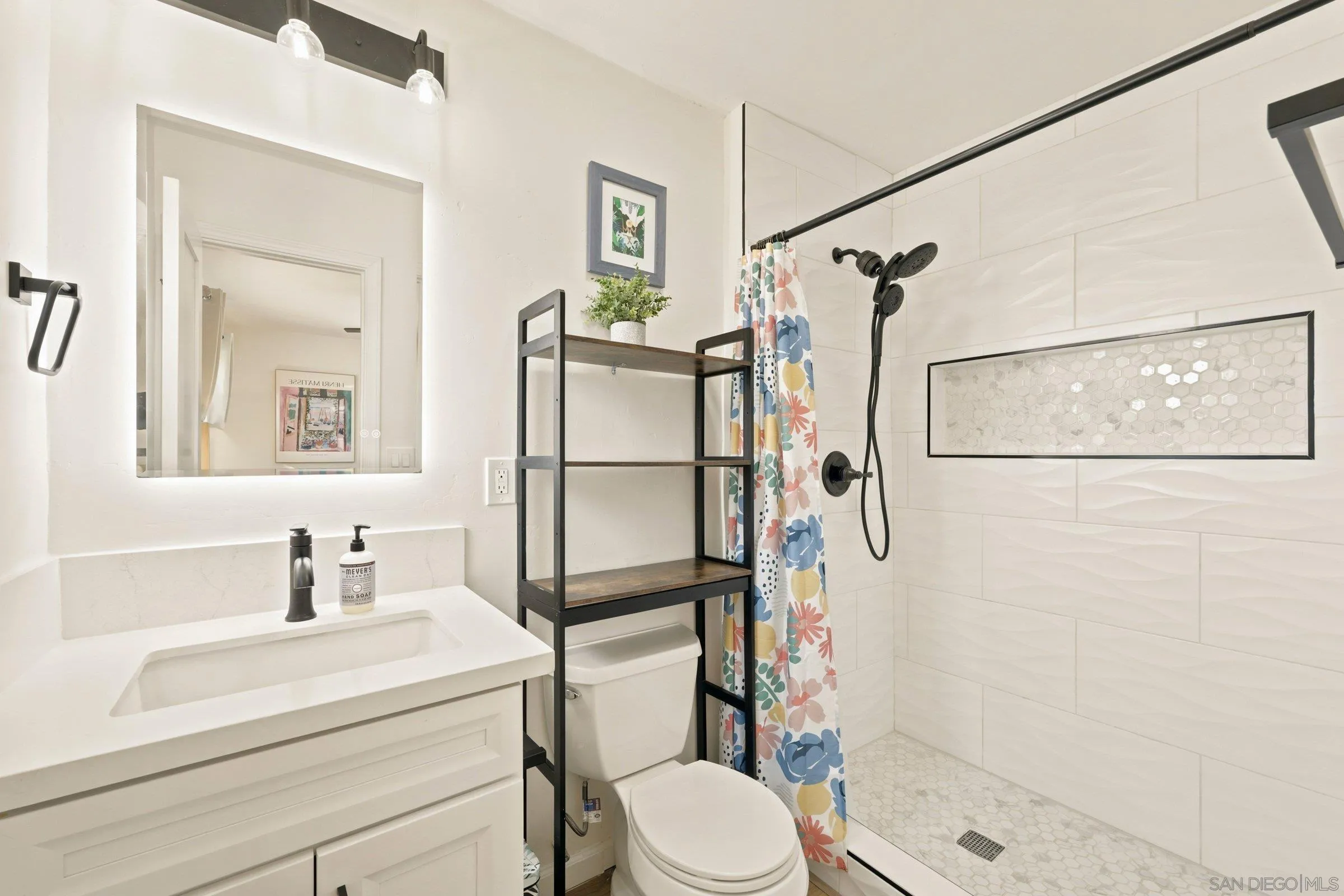 https://cdn.realtyfeed.com/cdn/127/260015359/3f41b1de1c4865f28b1c053cbd14c06d.webp