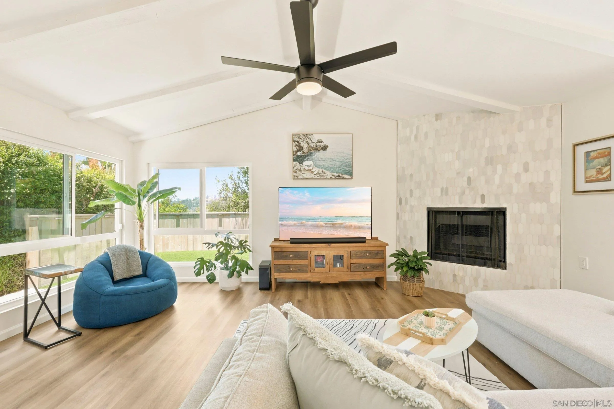 https://cdn.realtyfeed.com/cdn/127/260015359/42603d970ddf68fc09f580a09b9aa797.webp