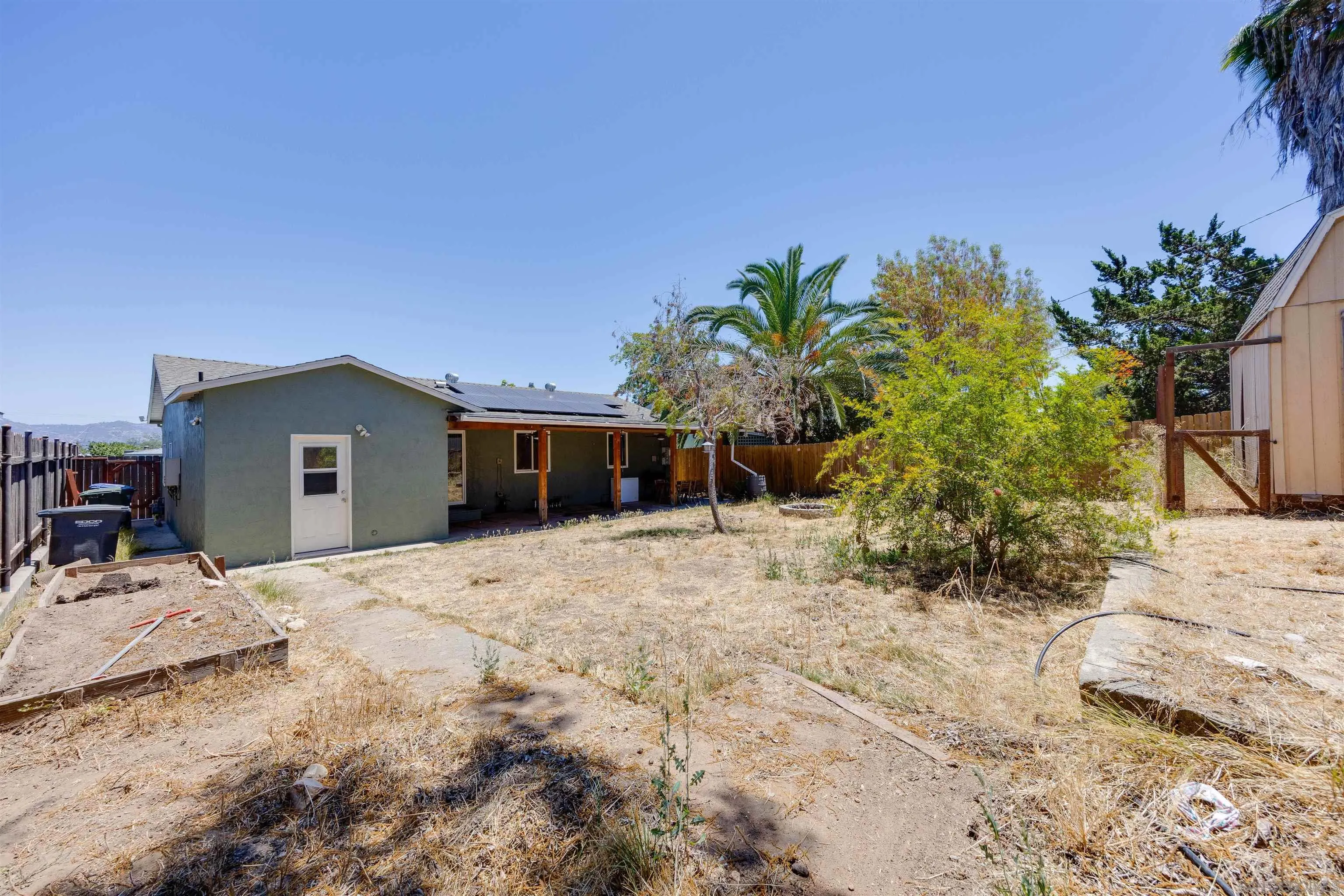 https://cdn.realtyfeed.com/cdn/127/260015366/590970e3113de2cc9edf82f07694a521.webp