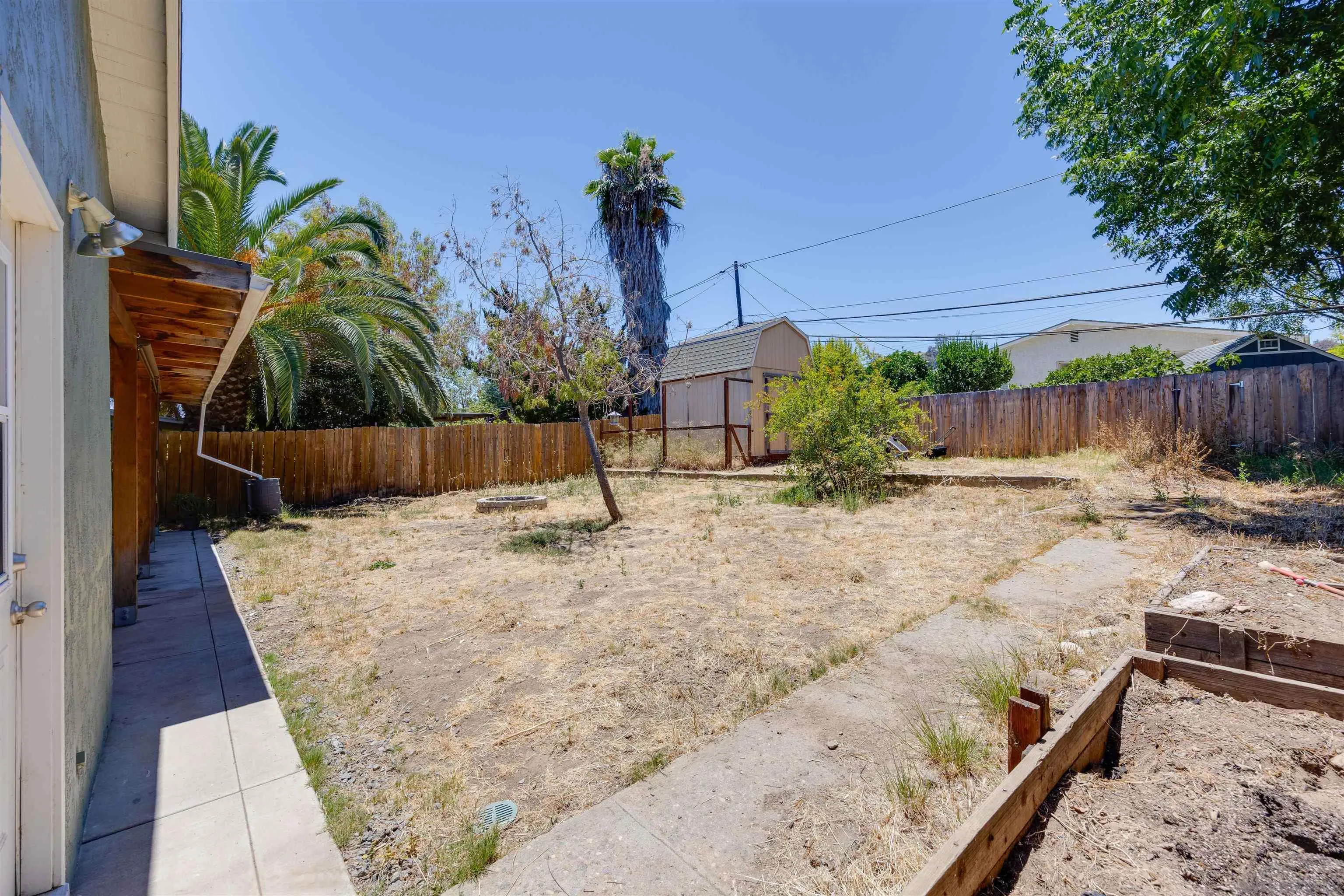 https://cdn.realtyfeed.com/cdn/127/260015366/c34754e8edba4e2c3cdbde474227d1b6.webp