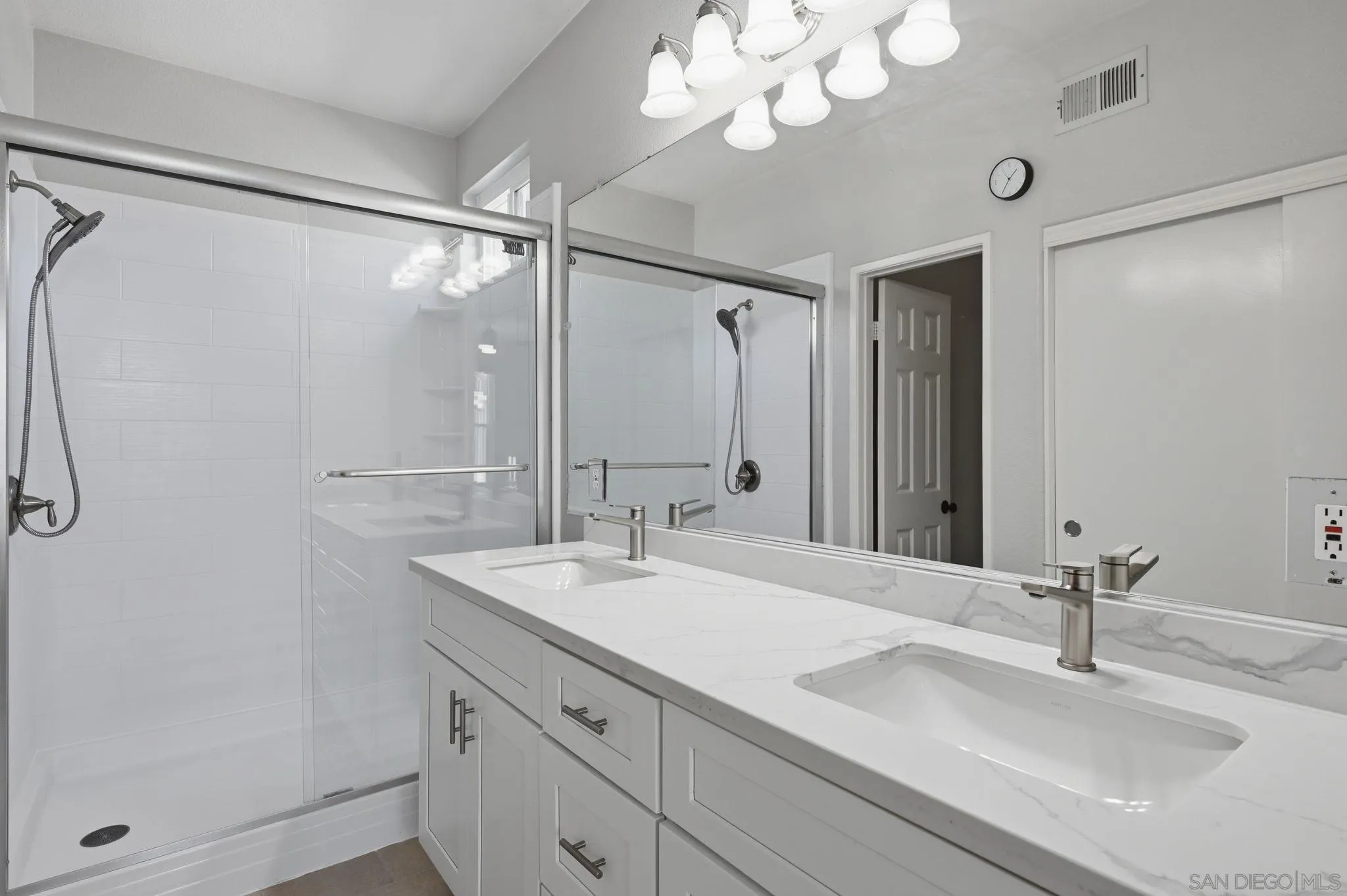 Photo #22: 260015367 Listing: Photo #22