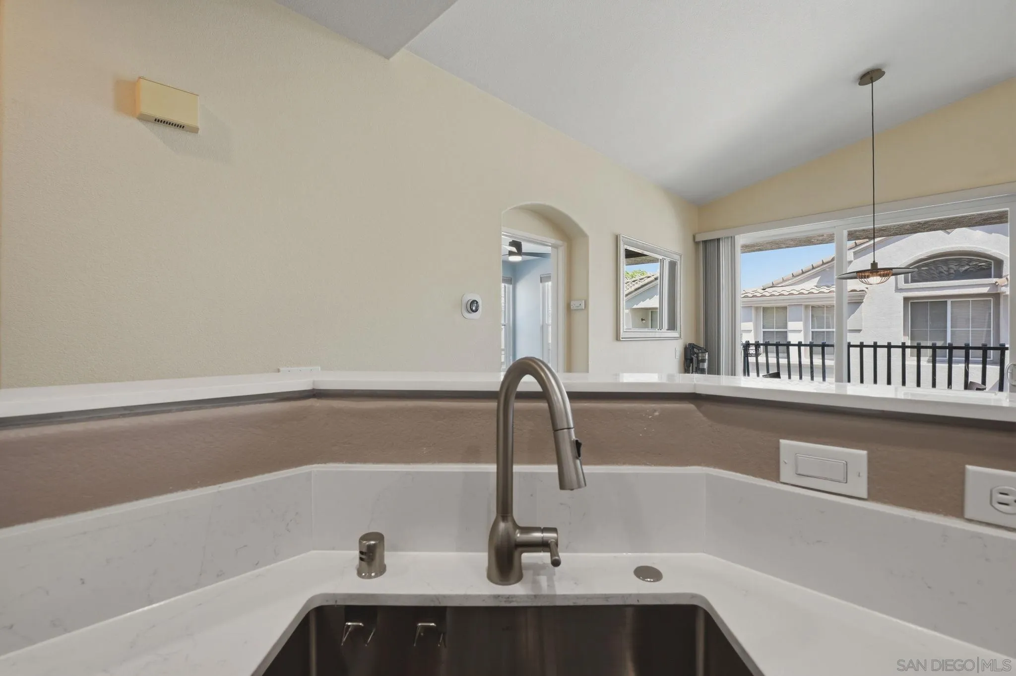 Photo #18: 260015367 Listing: Photo #18