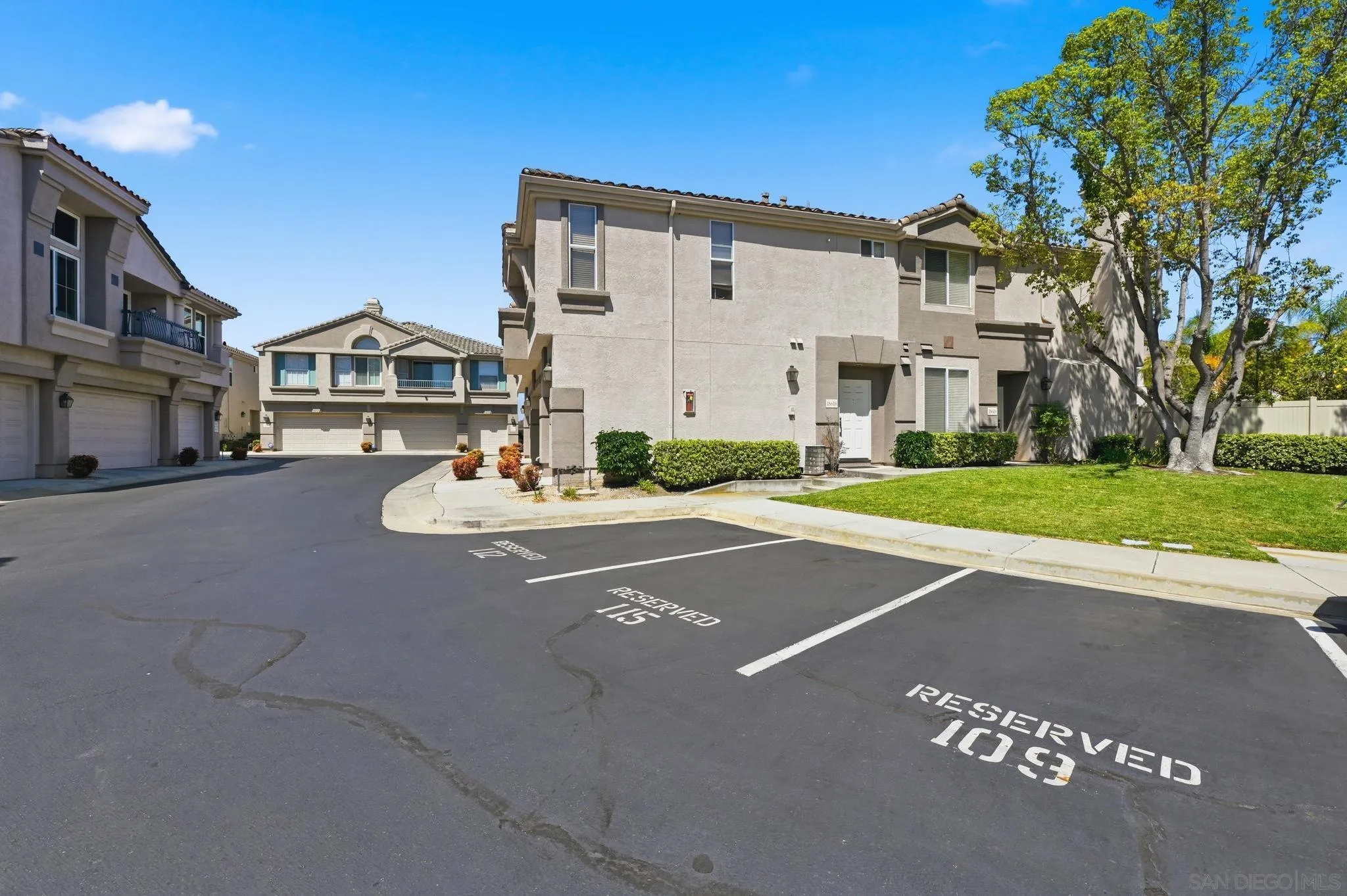 Photo #33: 260015367 Listing: Photo #33