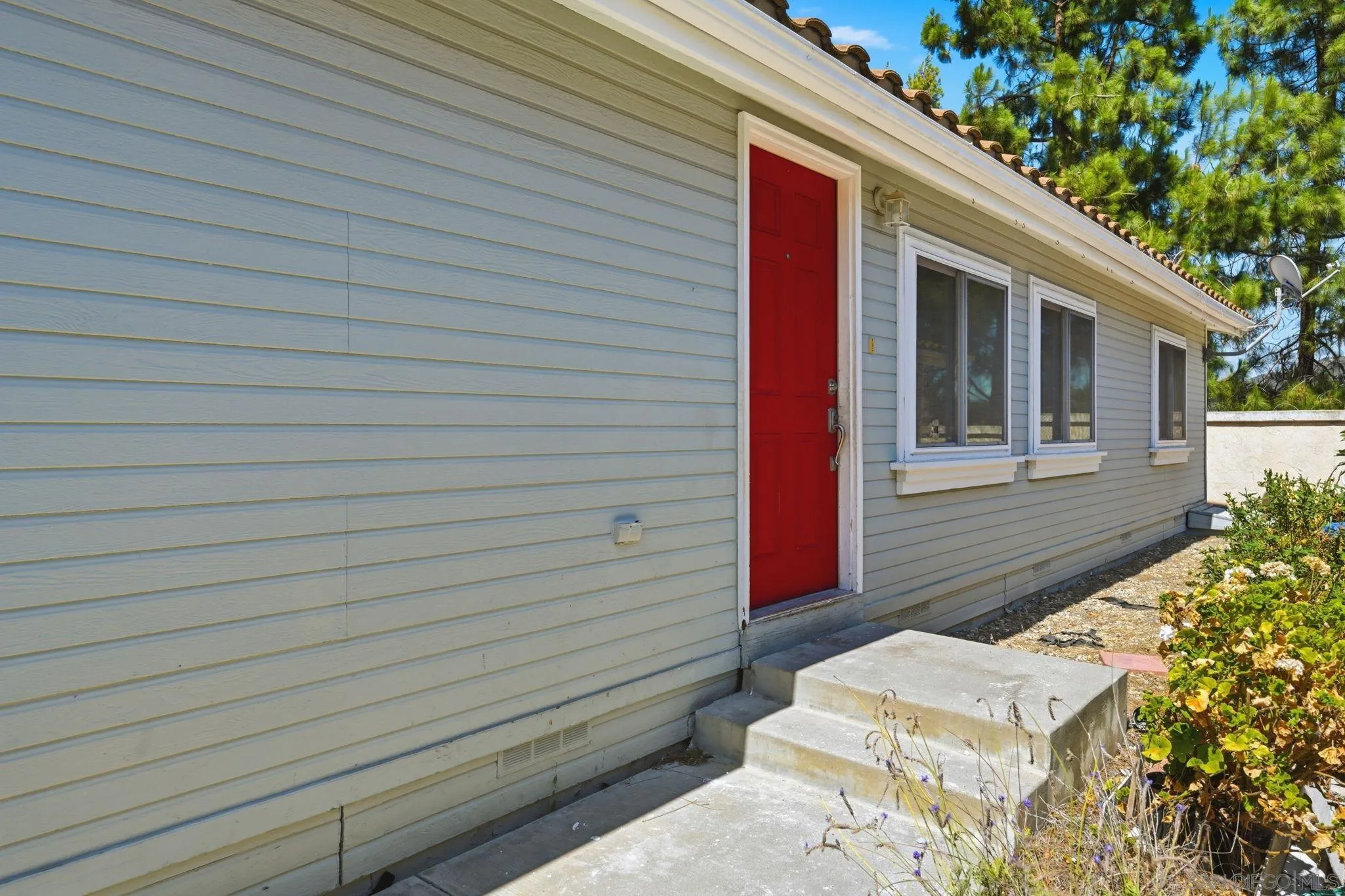 https://cdn.realtyfeed.com/cdn/127/260015372/581534491a6a3fcb8adcb1ca3f6a75c5.webp