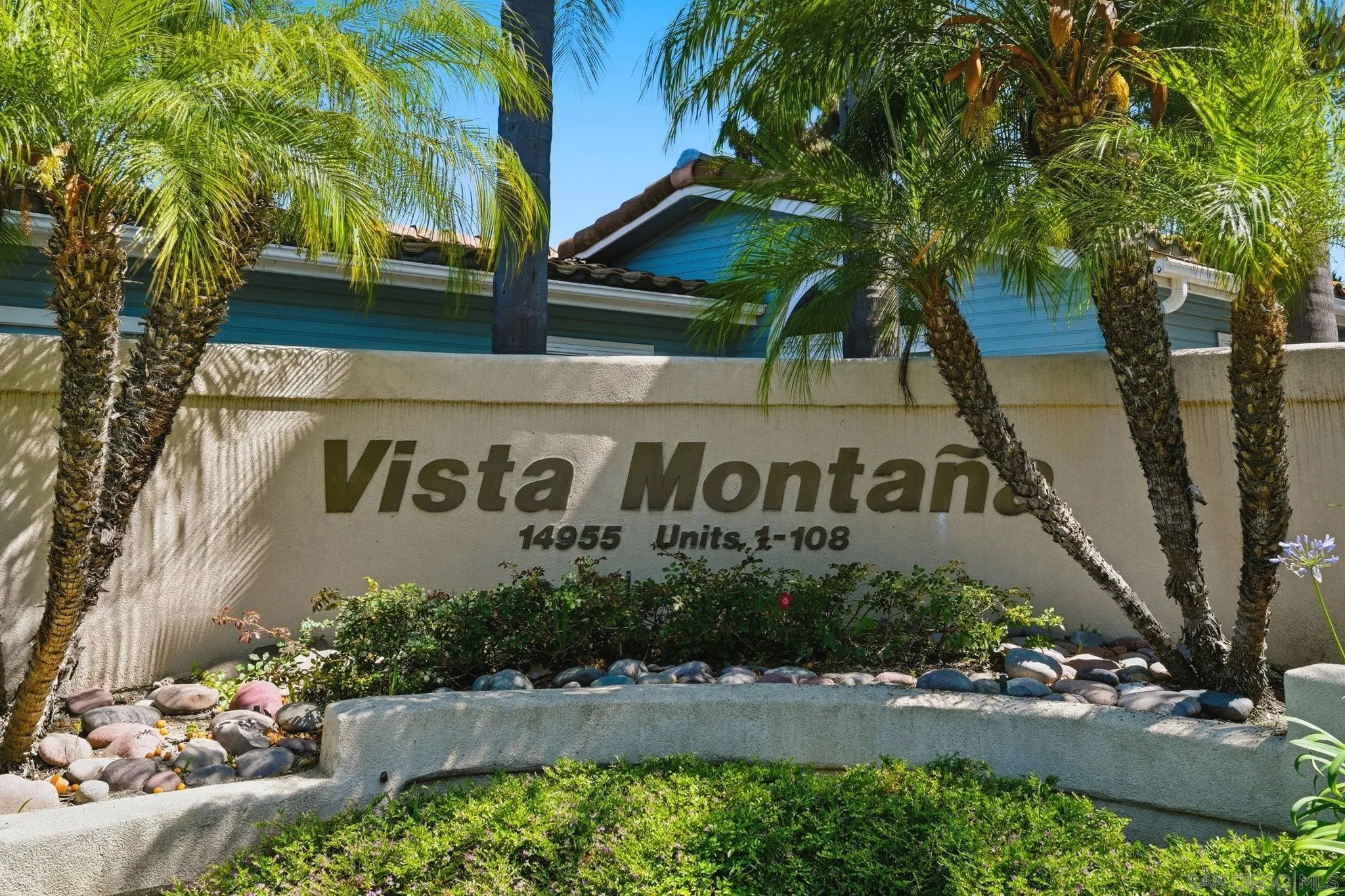 https://cdn.realtyfeed.com/cdn/127/260015372/c7c005ba3a6ed5698fed44aad7442f12.webp
