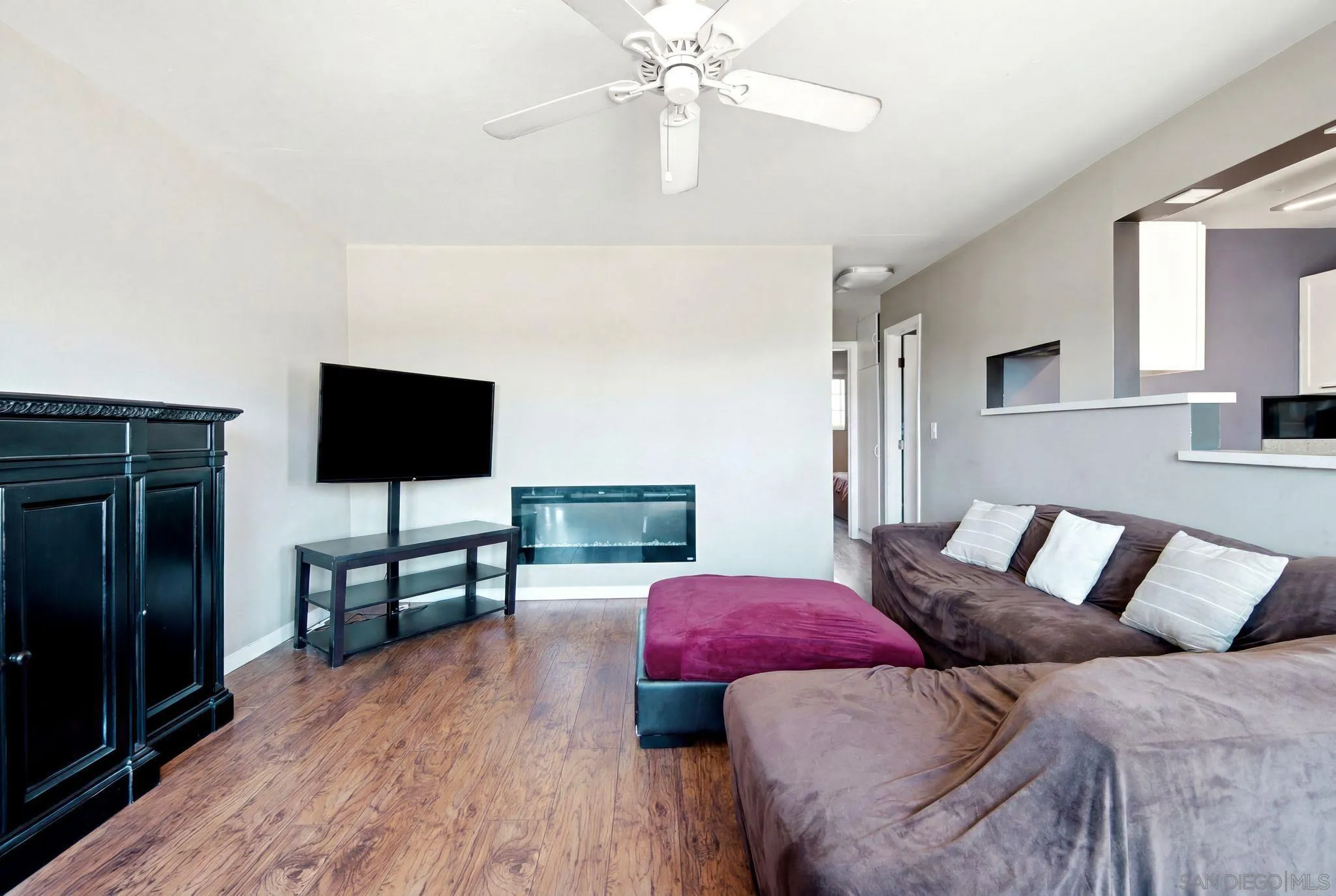 Photo #6: 260015374 Listing: Photo #6
