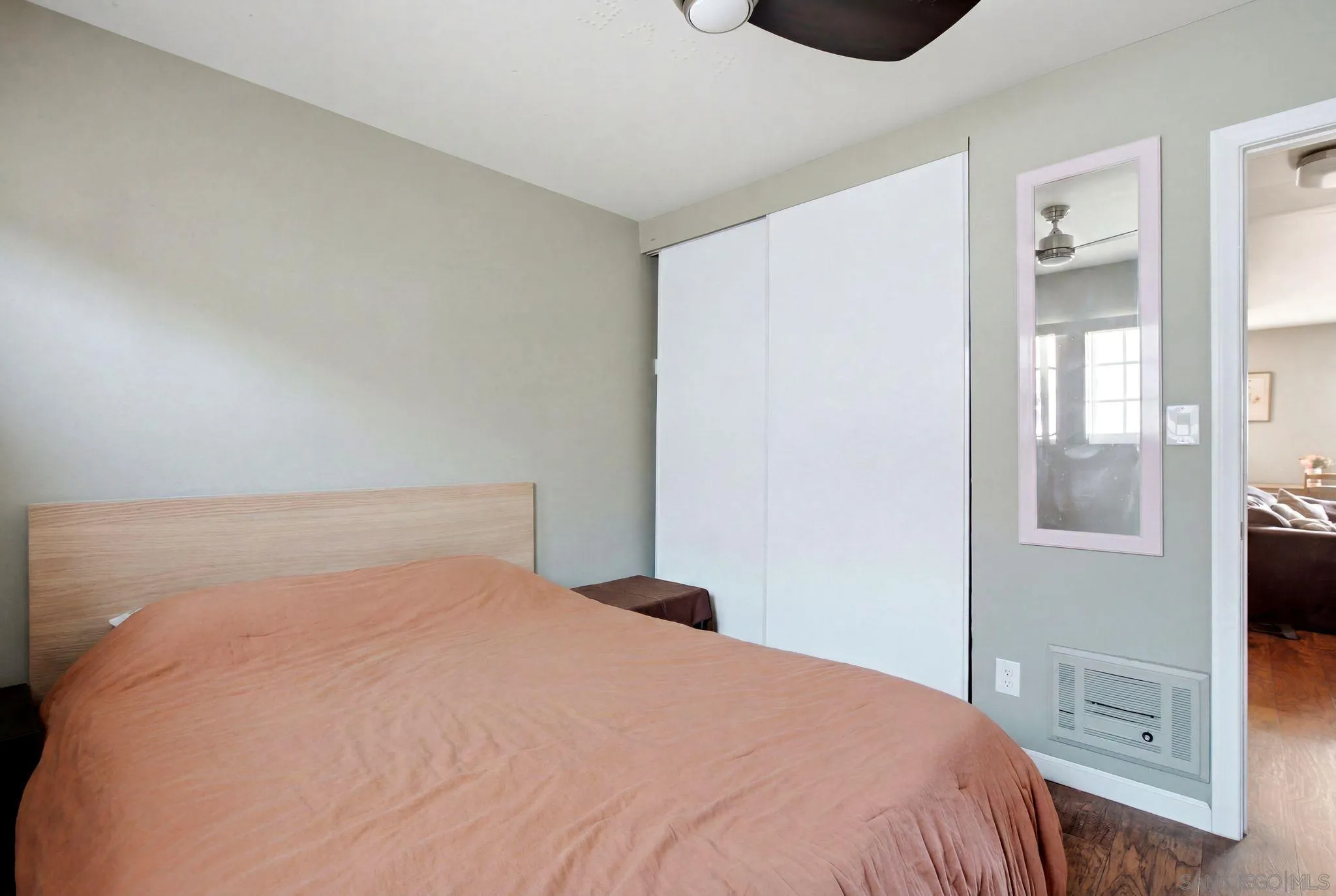 Photo #11: 260015374 Listing: Photo #11