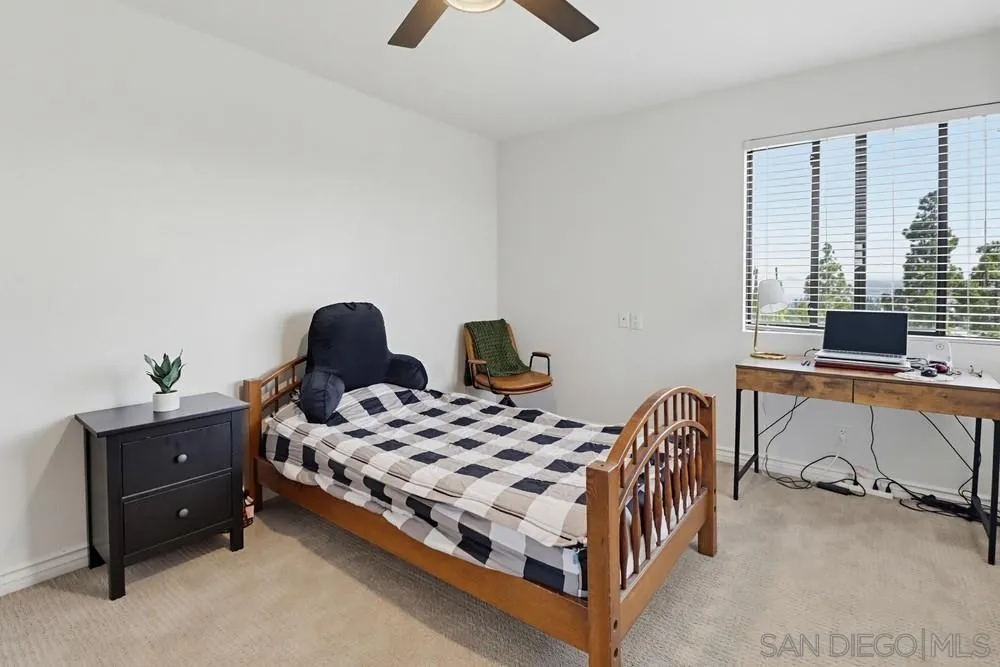 https://cdn.realtyfeed.com/cdn/127/260015377/ce13d63e3960fb56a88ee8c6bf32768b.webp