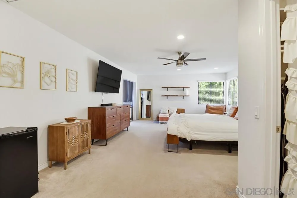https://cdn.realtyfeed.com/cdn/127/260015377/d69ac518bb8e74f7a9c1e4b810f1faa3.webp