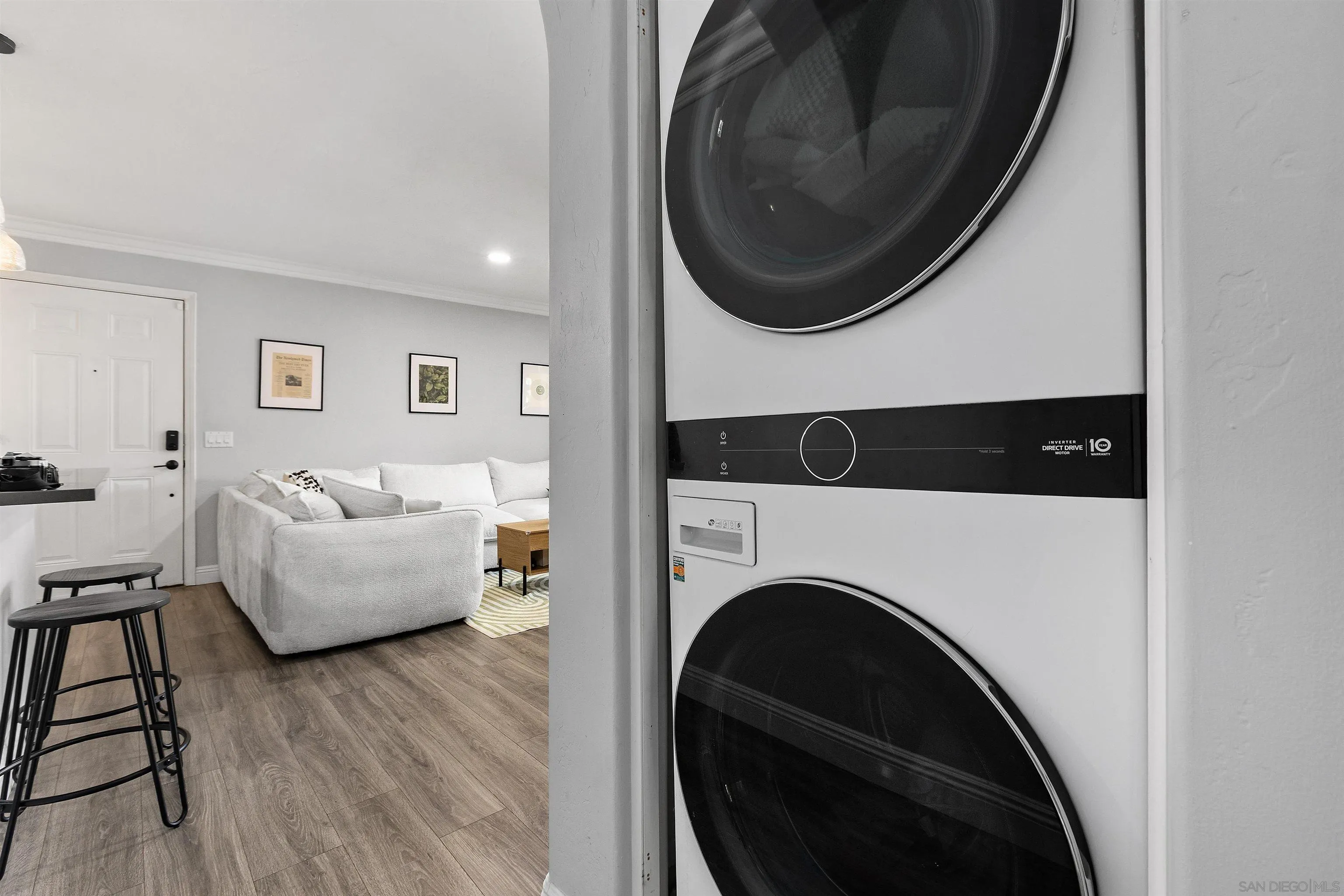https://cdn.realtyfeed.com/cdn/127/260015382/02b43fcf282cd923f5e6af19b4c73481.webp