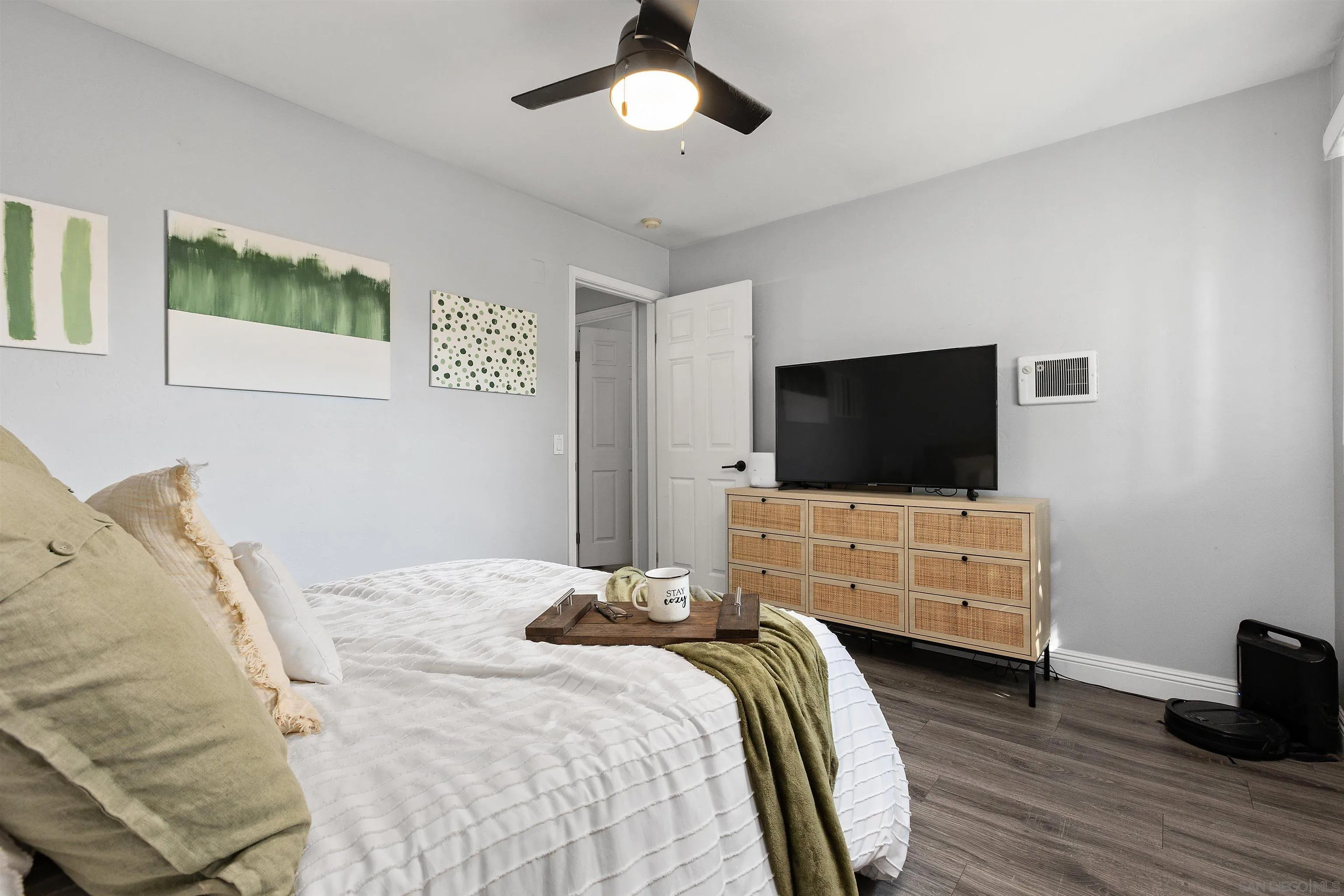 https://cdn.realtyfeed.com/cdn/127/260015382/6285cc10c7524424e86451585a753102.webp