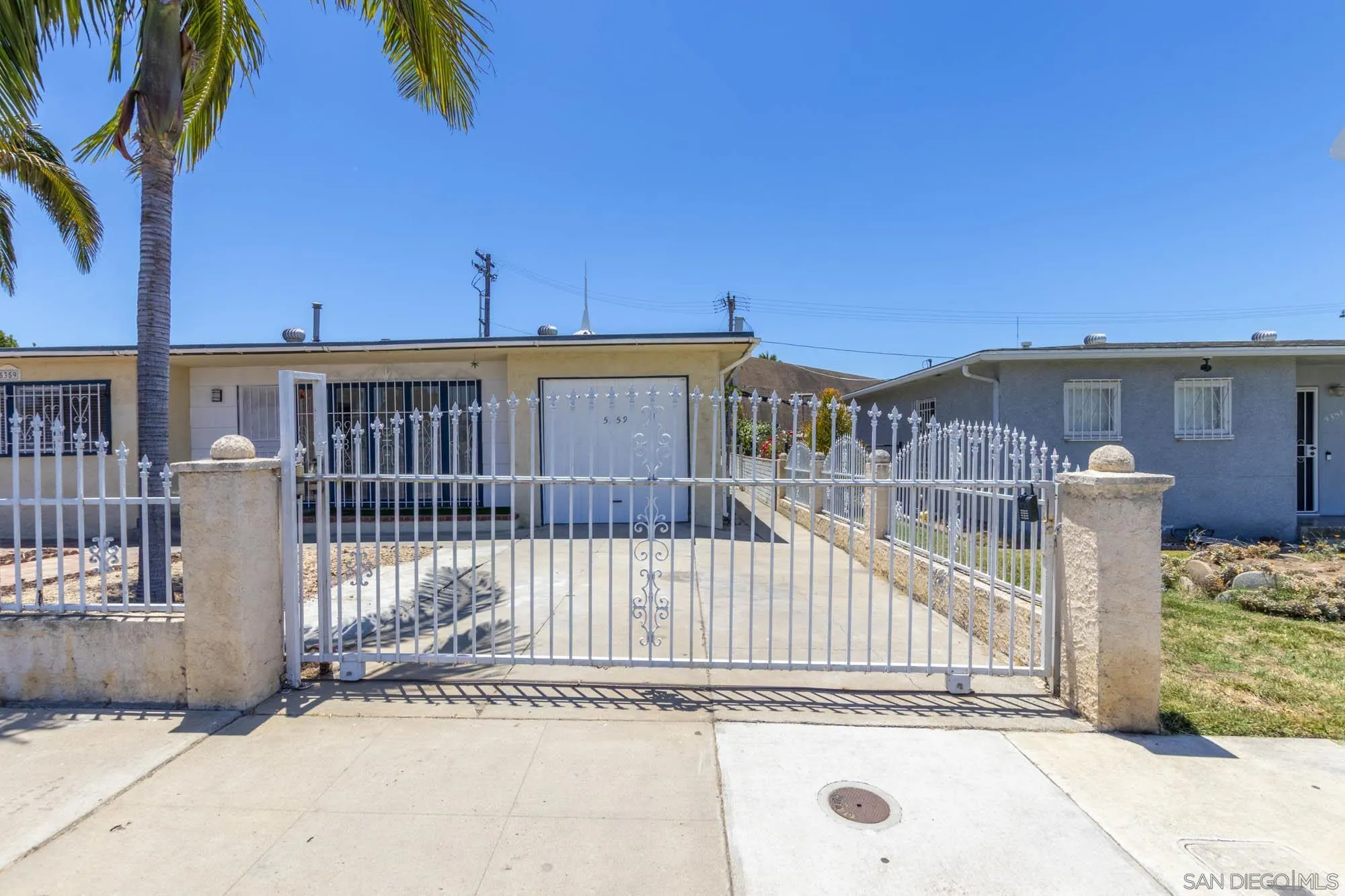 https://cdn.realtyfeed.com/cdn/127/260015384/da5f6399e89053157128edd66281b758.webp